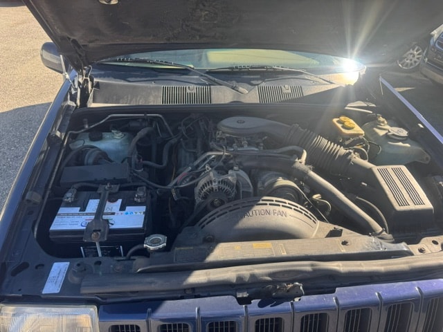 JEEP Grand Cherokee 5.2 Limited Automatic-image-2