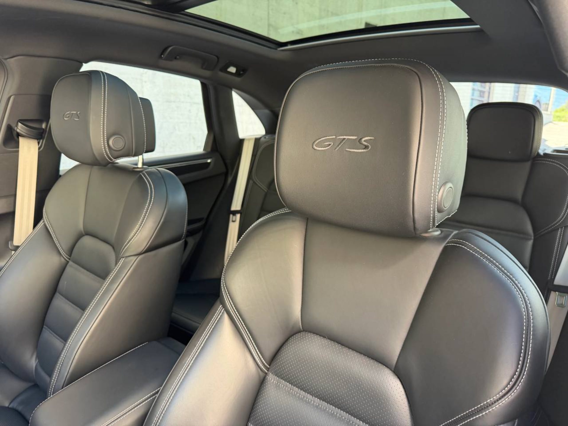 PORSCHE Macan GTS-image-22