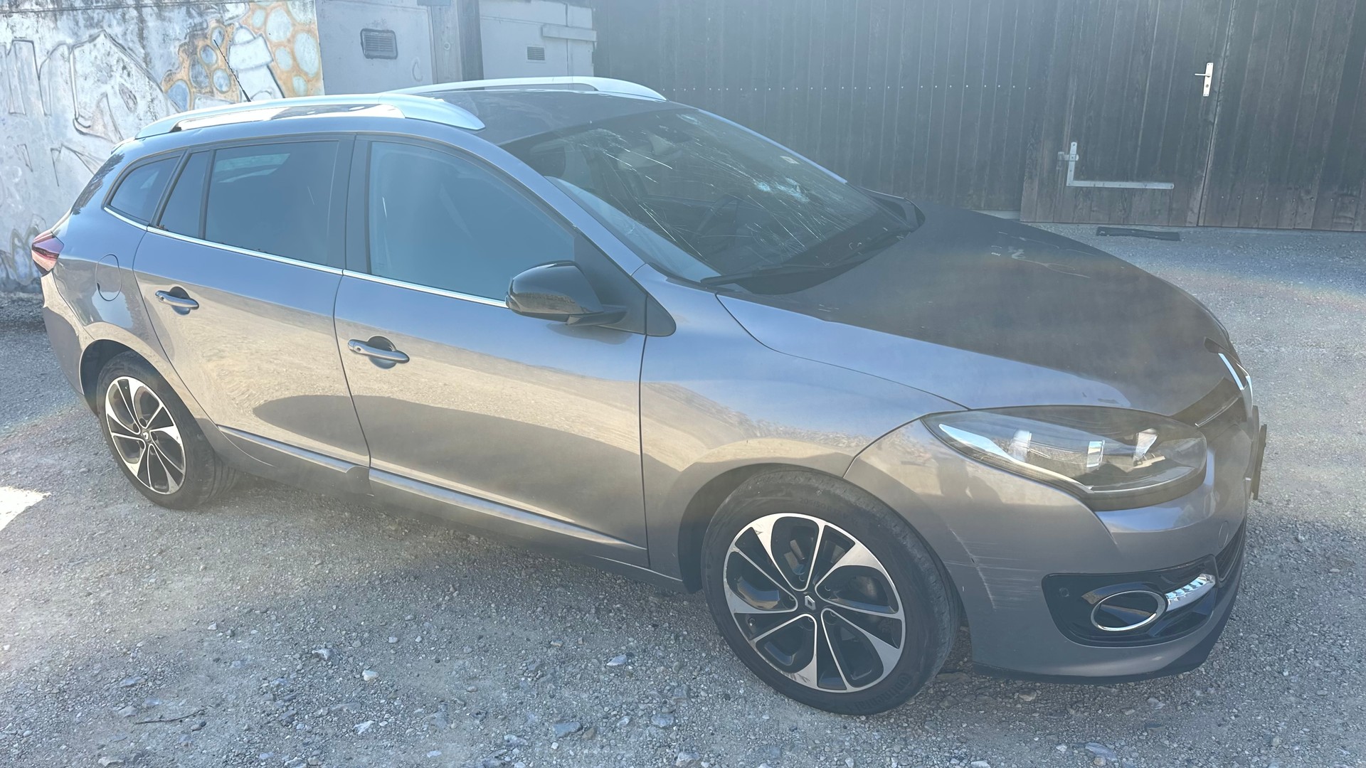 RENAULT Mégane Coupé 1.2 16V Turbo Bose-image-1