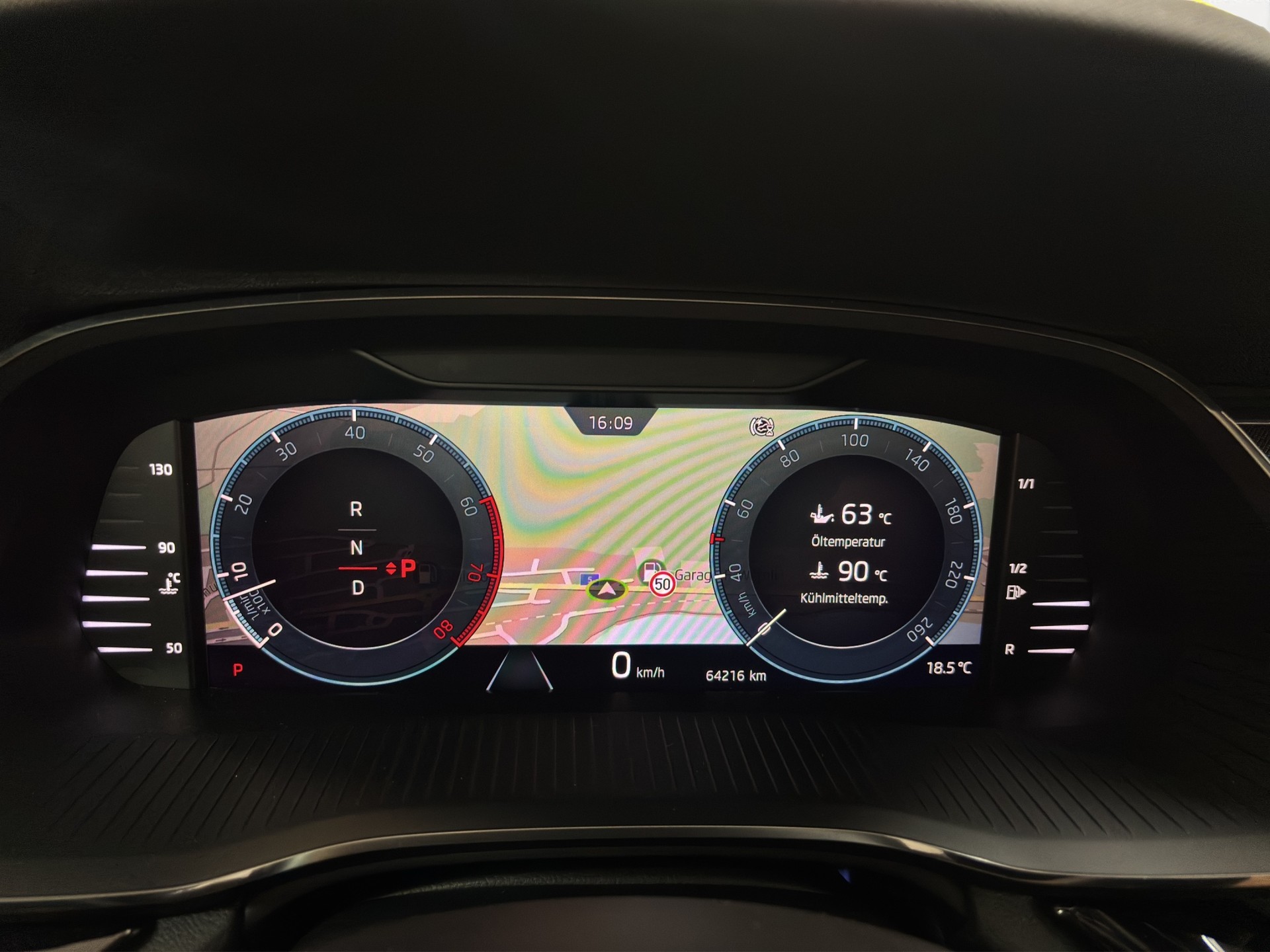 SKODA Octavia Combi 1.5 TSI mHEV DSG Style-image-10