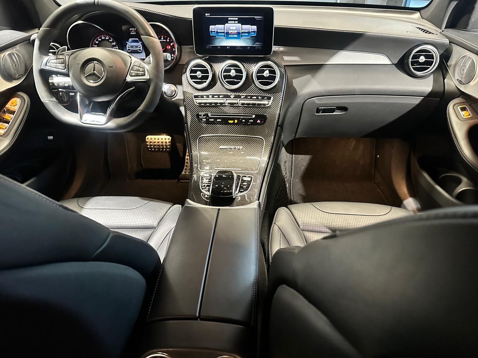 MERCEDES-BENZ GLC 63 S AMG 4Matic+ 9G-Tronic-image-7