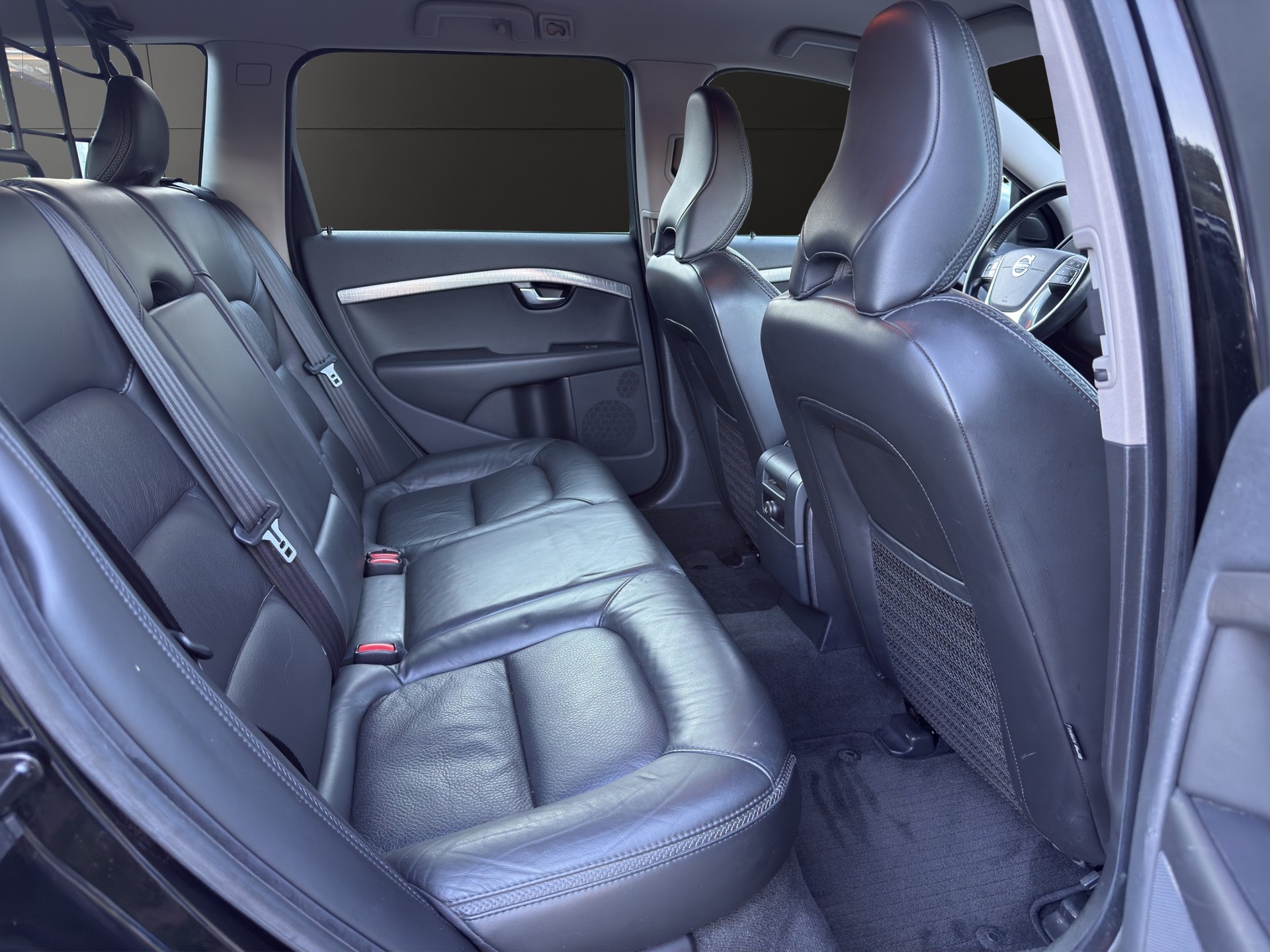 VOLVO XC70 2.4D AWD Husky Edition Geartronic-image-13