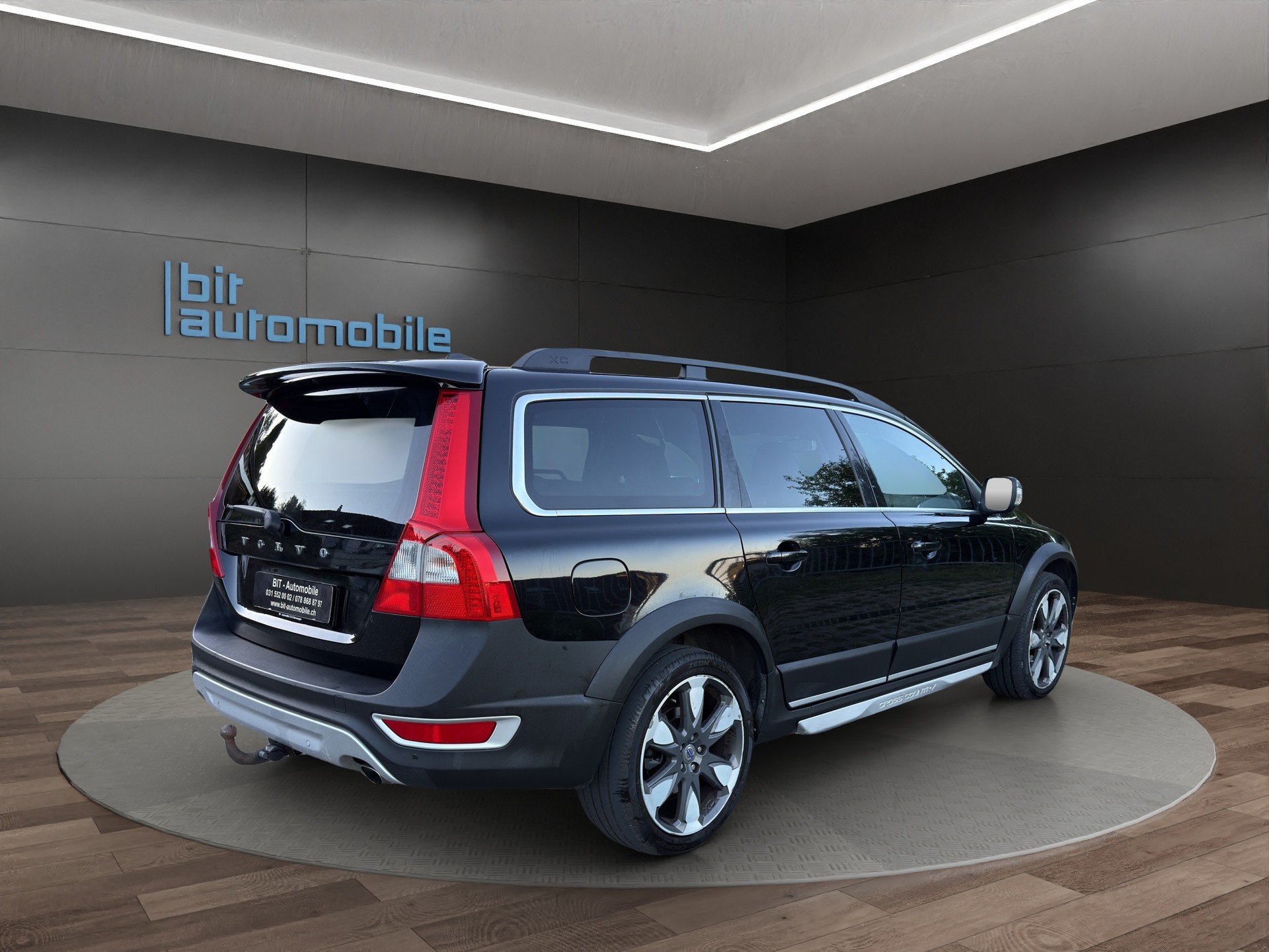 VOLVO XC70 2.4D AWD Husky Edition Geartronic-image-7