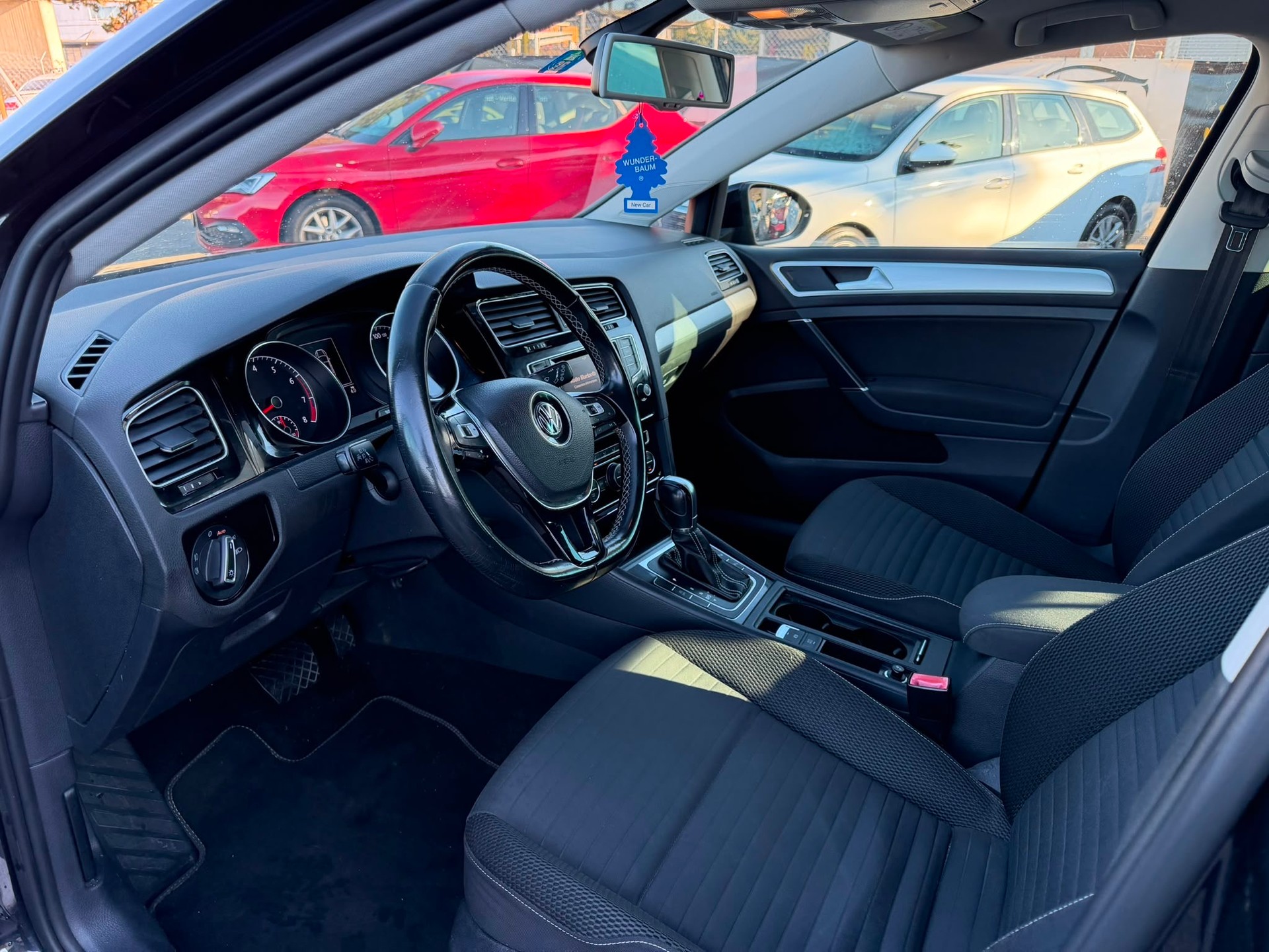 VW Golf 1.4 TSI Cup DSG garantie 2 ans expertiser du jour-image-9
