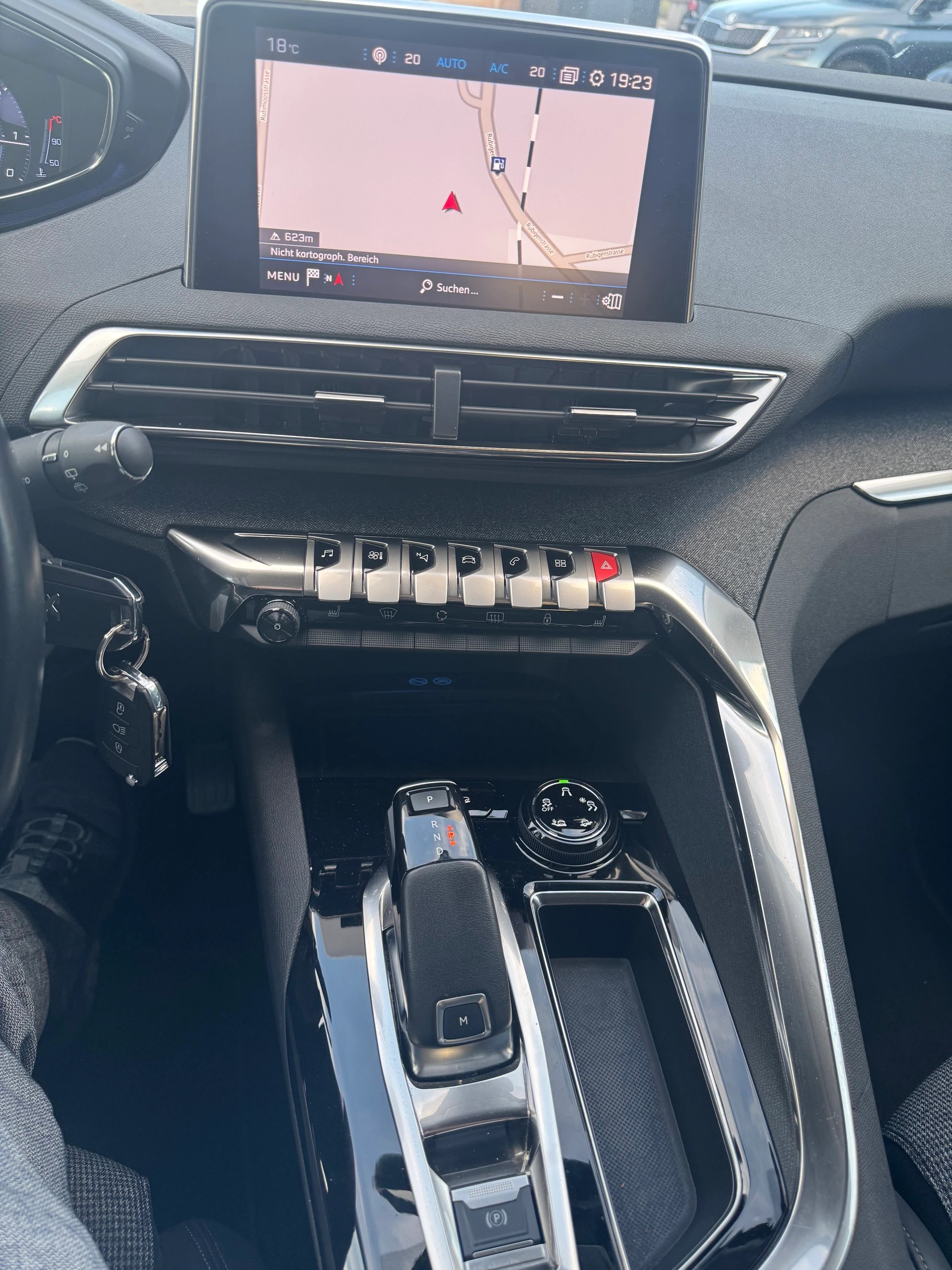PEUGEOT 5008 1.5 BlueHDi Business Line ETA-image-6