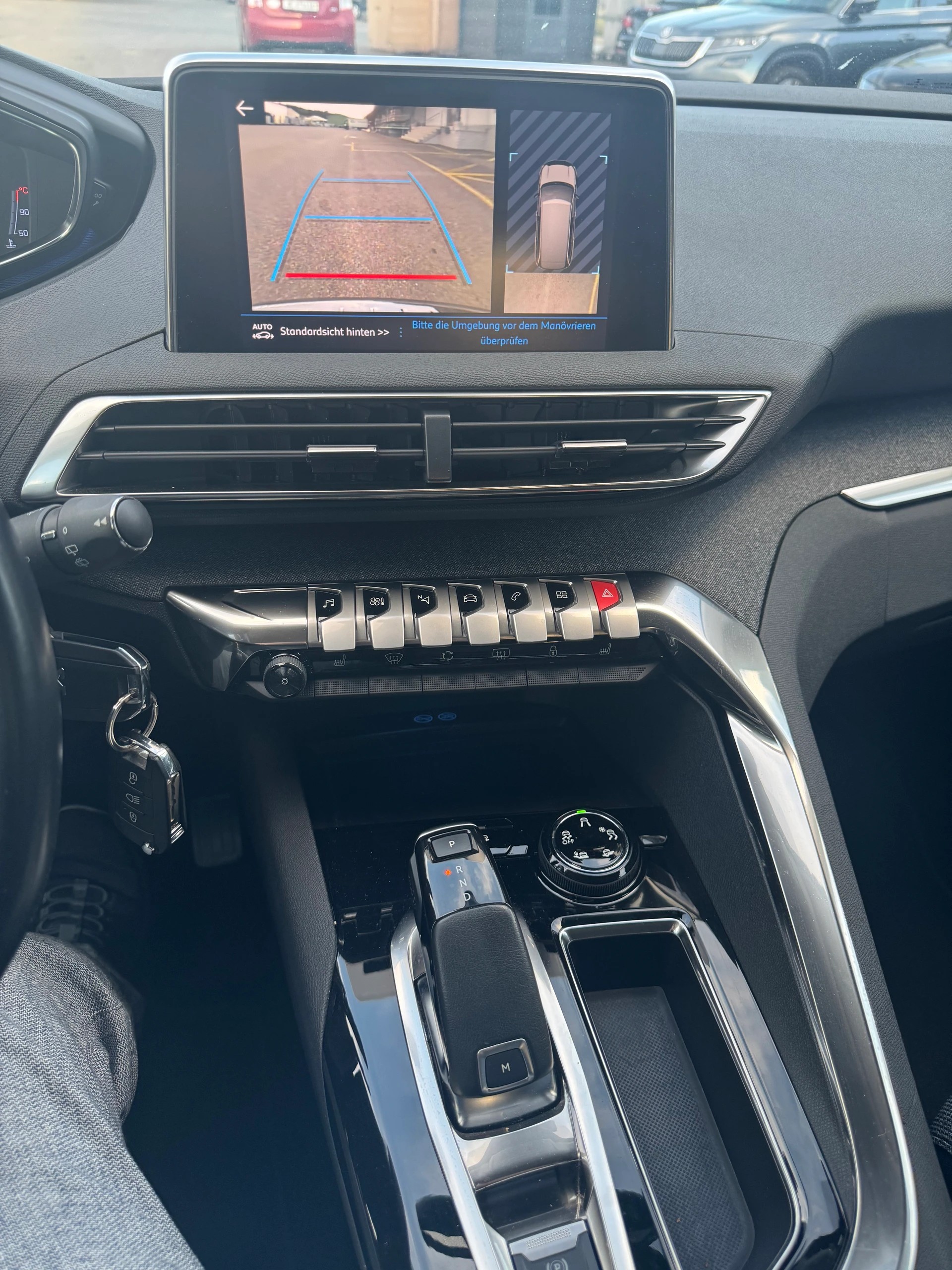 PEUGEOT 5008 1.5 BlueHDi Business Line ETA-image-5