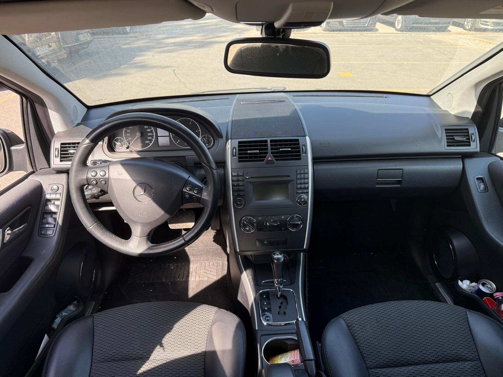 MERCEDES-BENZ A 180 CDI Avantgarde Autotronic-image-6