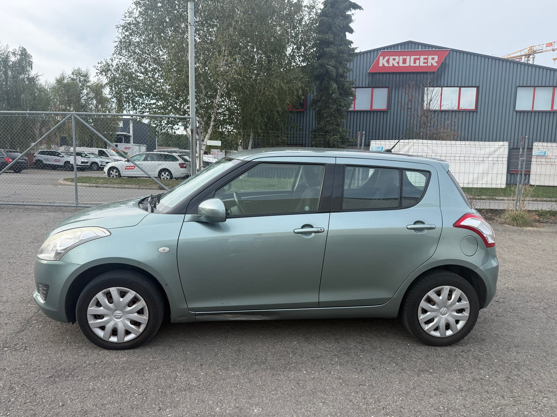 SUZUKI Swift 1.2i 16V GL 4x4-image-3