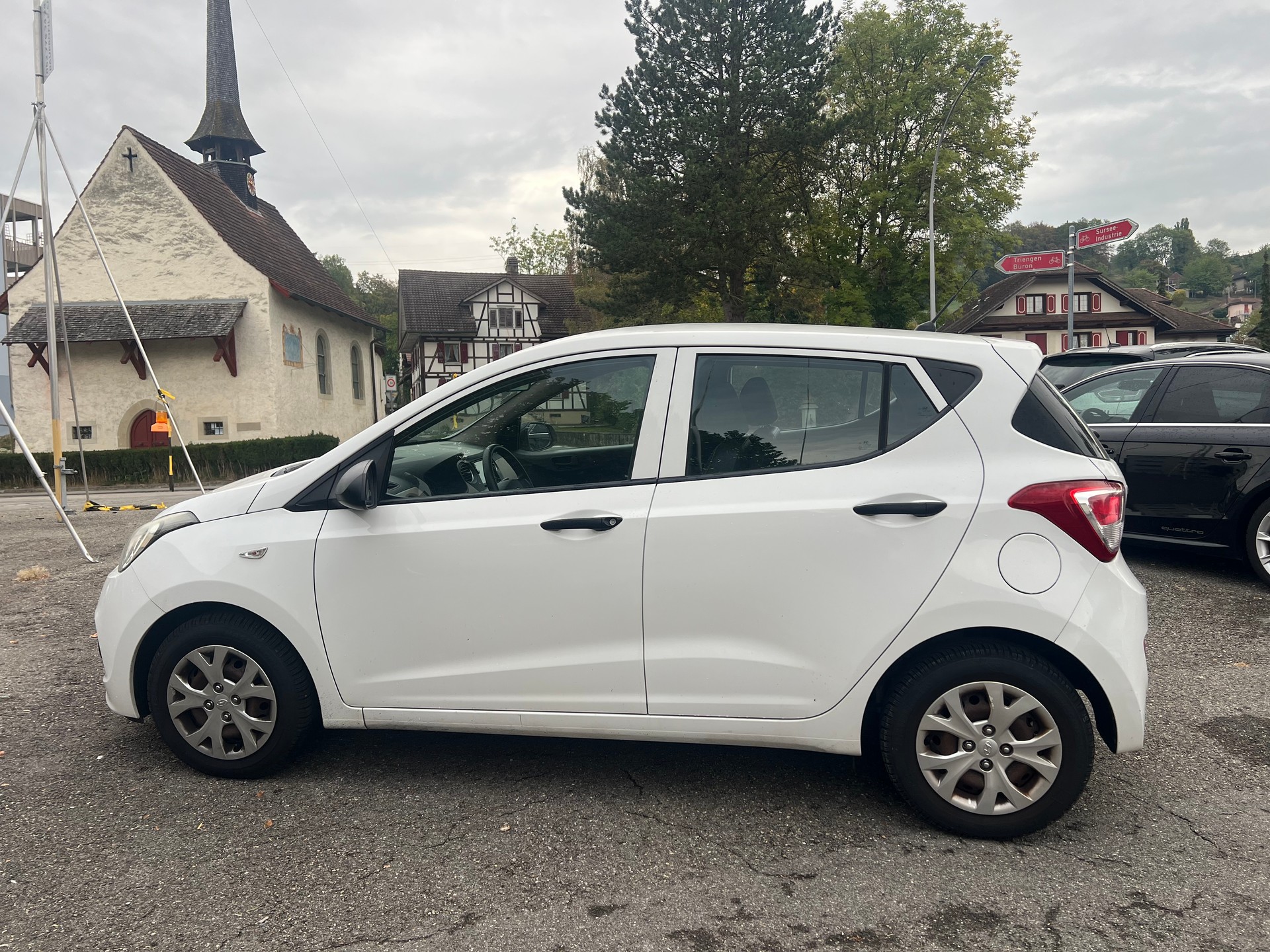 HYUNDAI i10 1.0 Pica-image-7