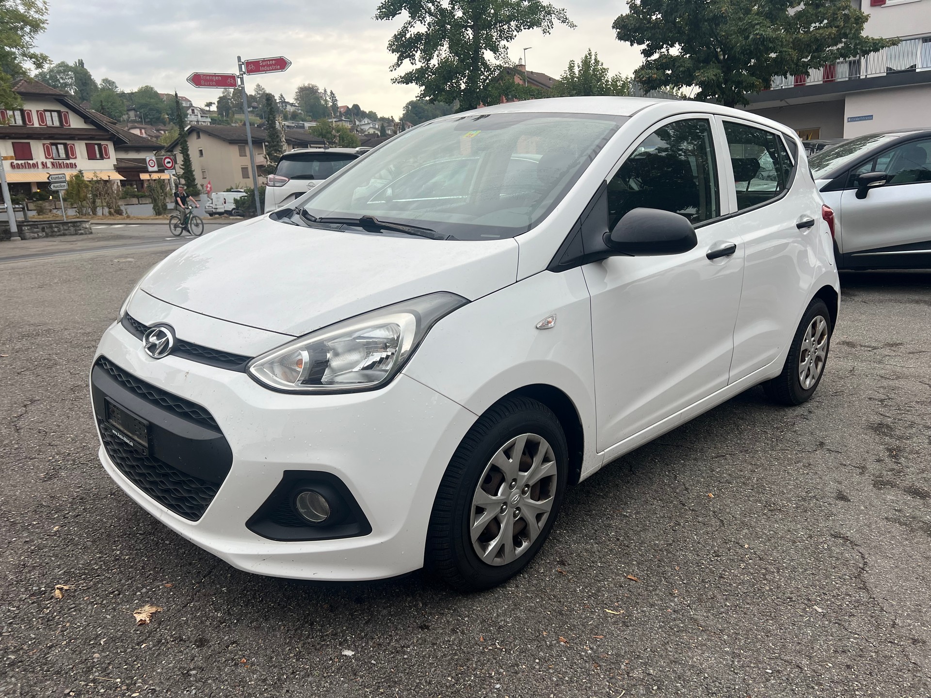 HYUNDAI i10 1.0 Pica