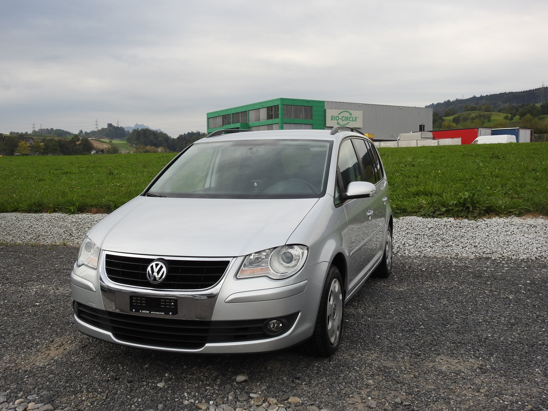VW Touran 2.0 TDI Trendline-image-0