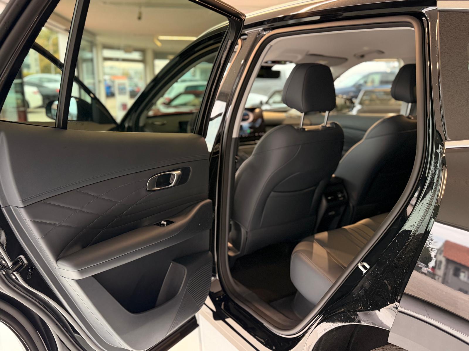 GEELY Starray EM-i Max+ PHEV-image-15
