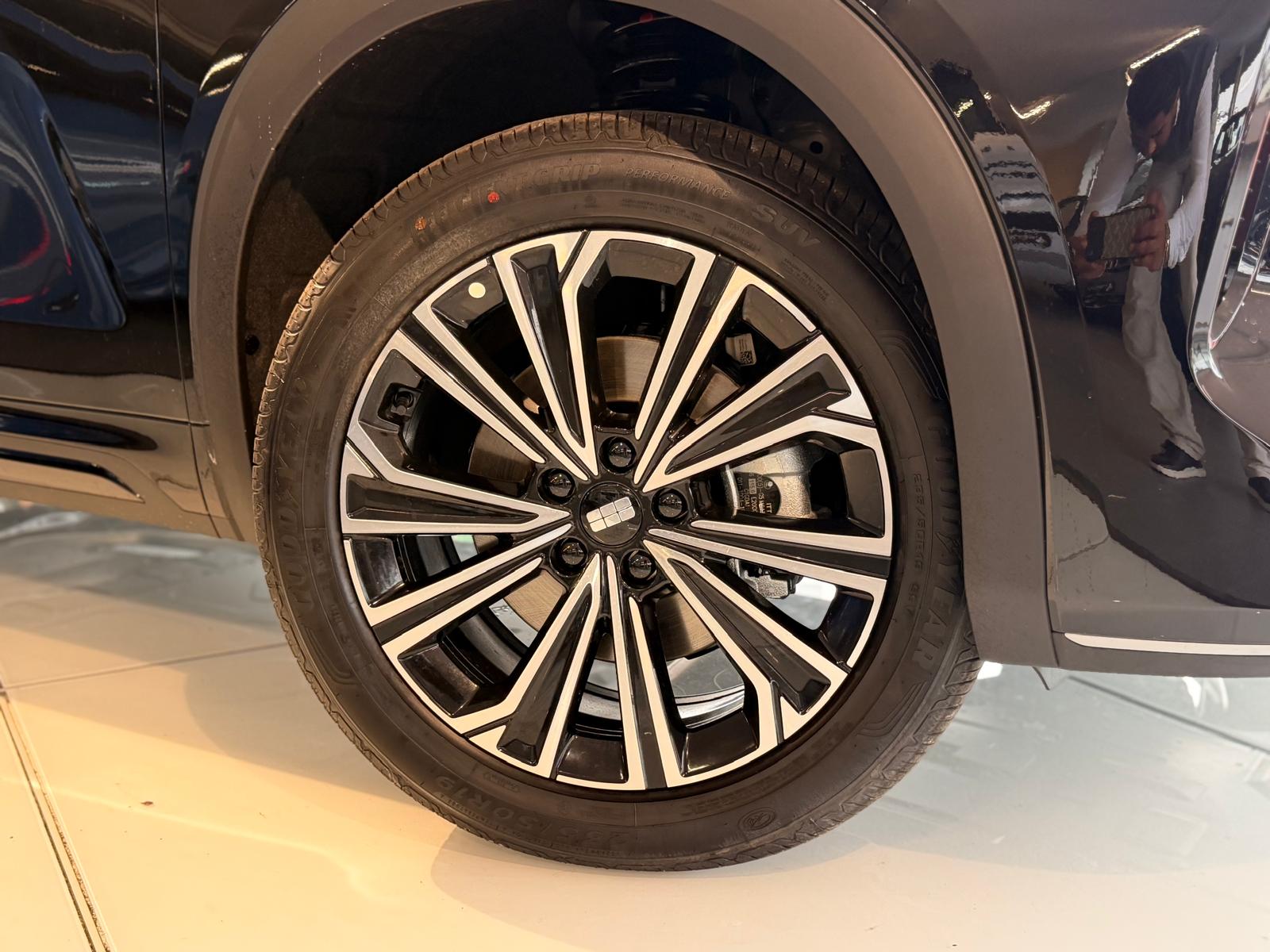 GEELY Starray EM-i Max+ PHEV-image-5
