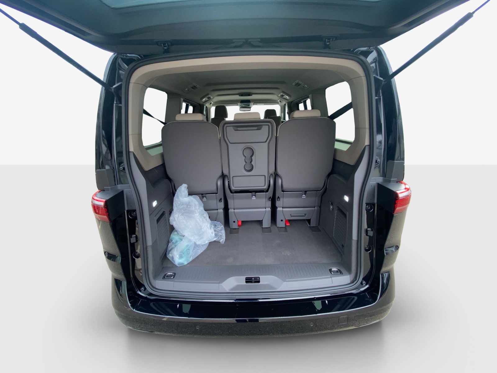 VW Multivan 2.0 TDI Trend Liberty Lang DSG-image-12