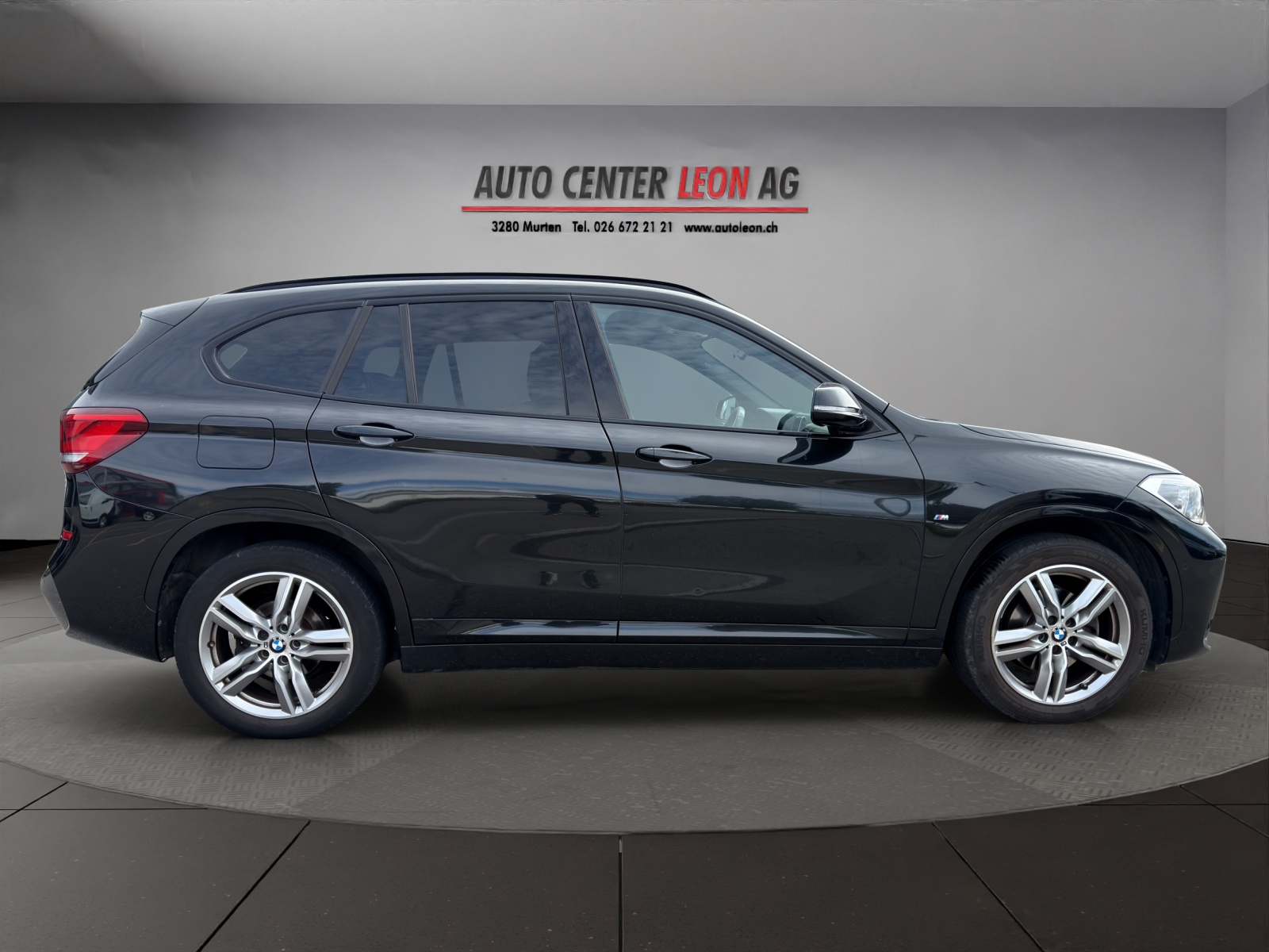BMW X1 sDrive 18i M Sport Steptronic DSK-image-6