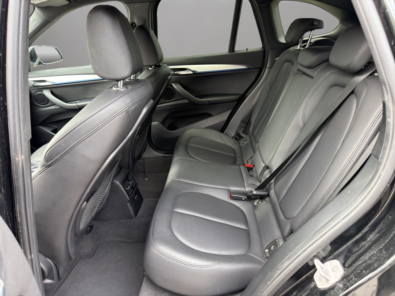 BMW X1 sDrive 18i M Sport Steptronic DSK-image-12