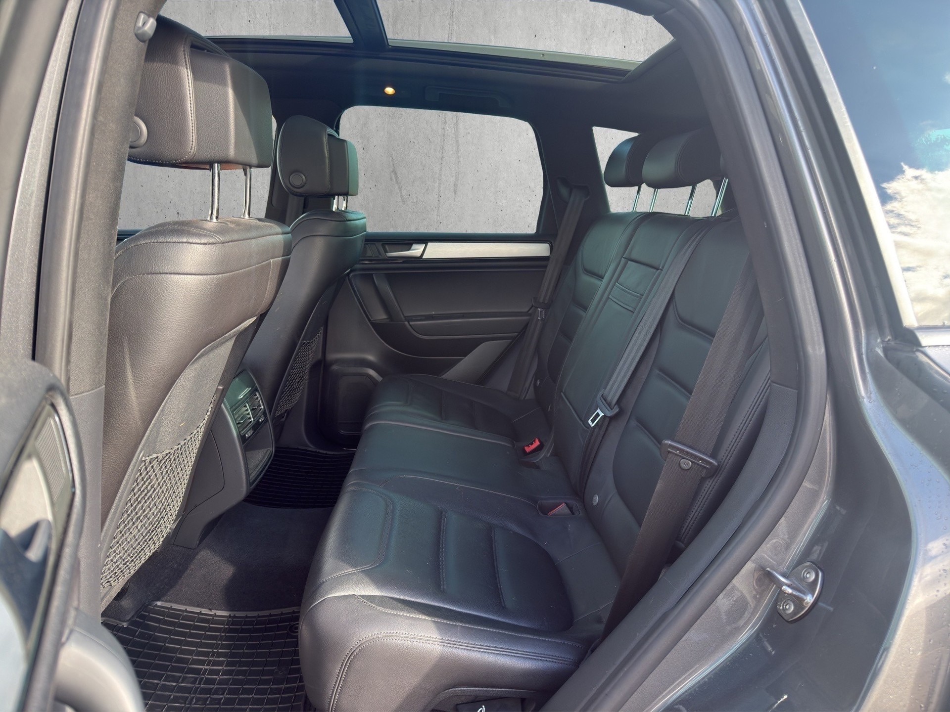 VW Touareg 3.0 TDI BMT Edition X Tiptronic-image-6