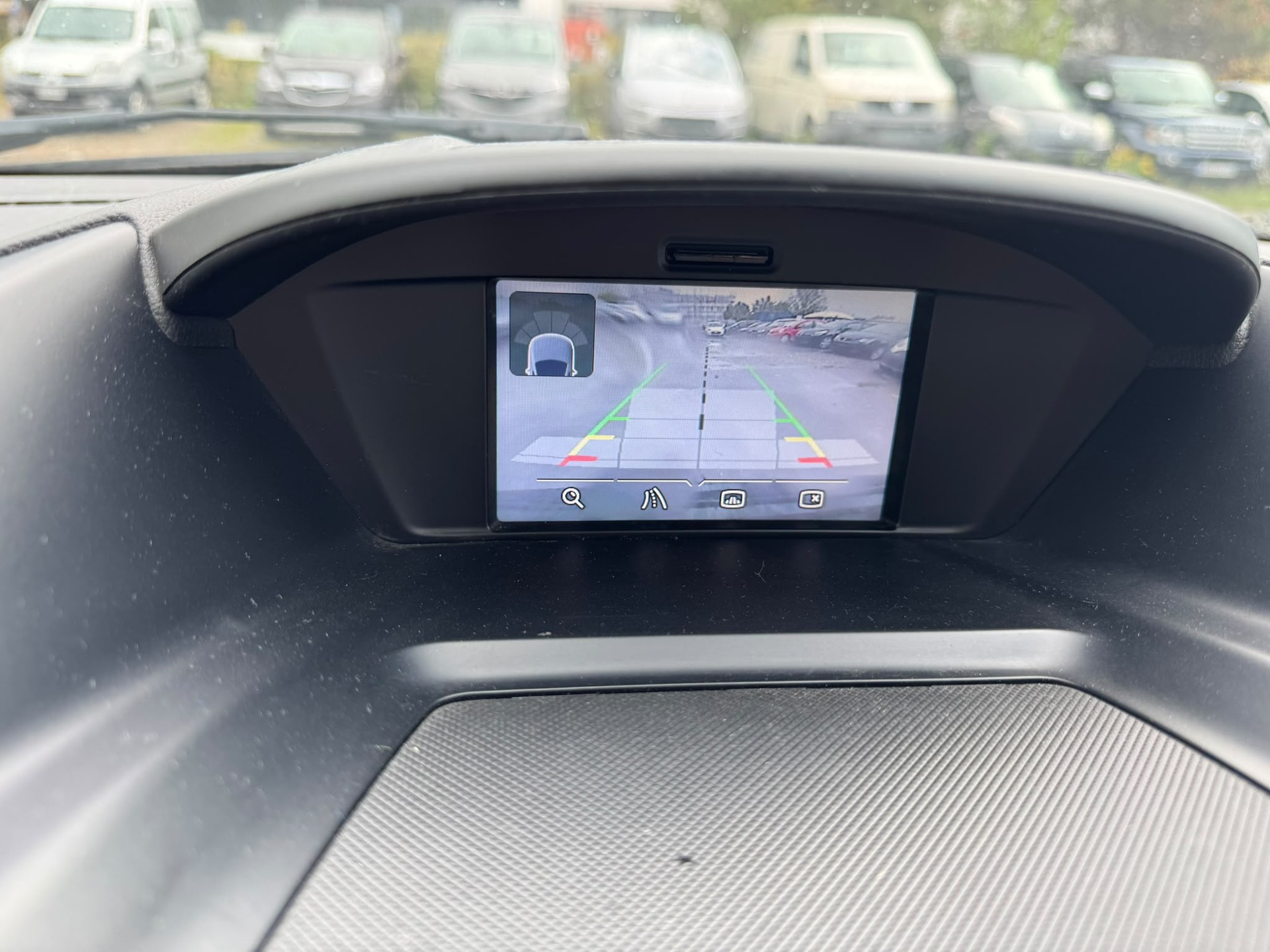 FORD Kuga 2.0 TDCi Titanium S 4WD PowerShift-image-10