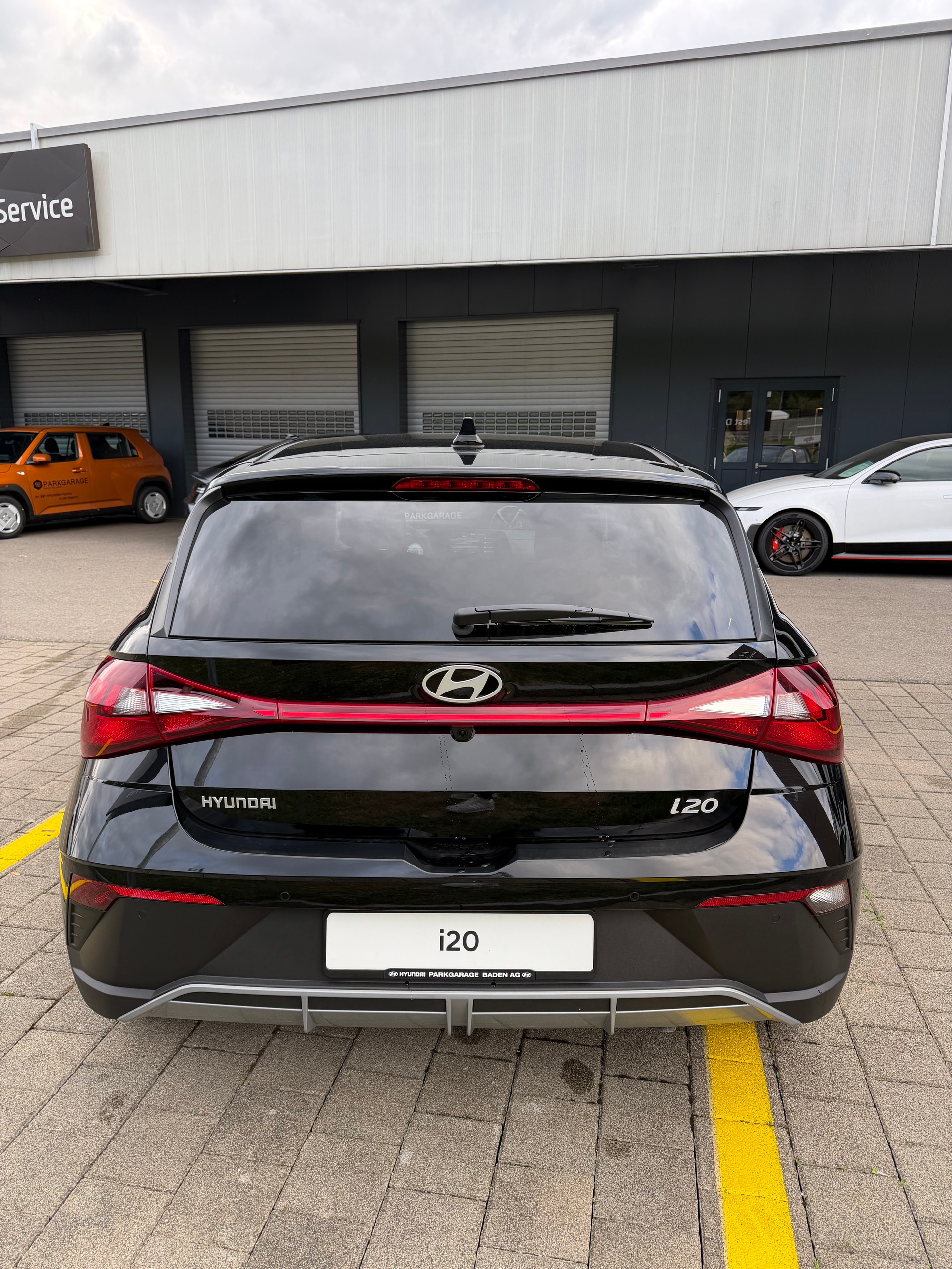 HYUNDAI i20 1.0 T-GDi Amplia GO DCT-image-2