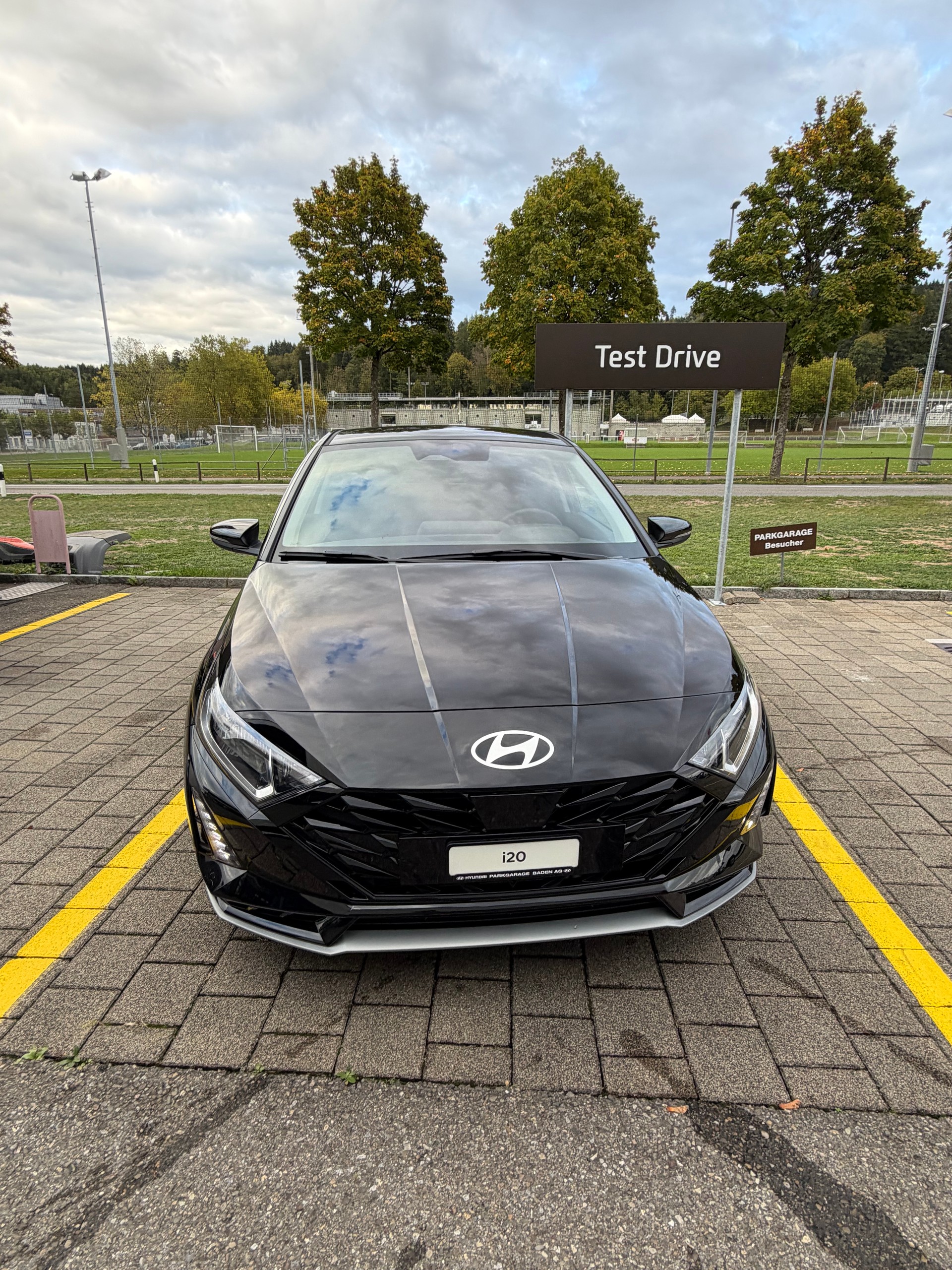 HYUNDAI i20 1.0 T-GDi Amplia GO DCT-image-4