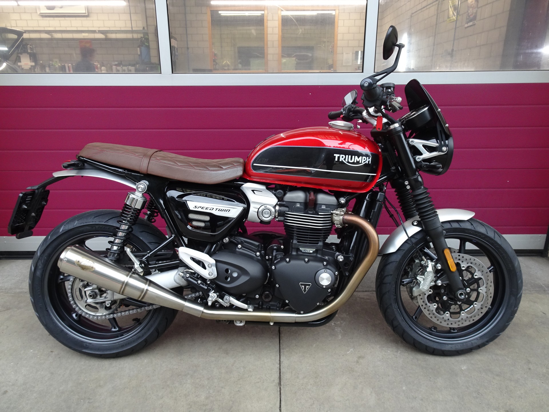 TRIUMPH Speed Twin 1200