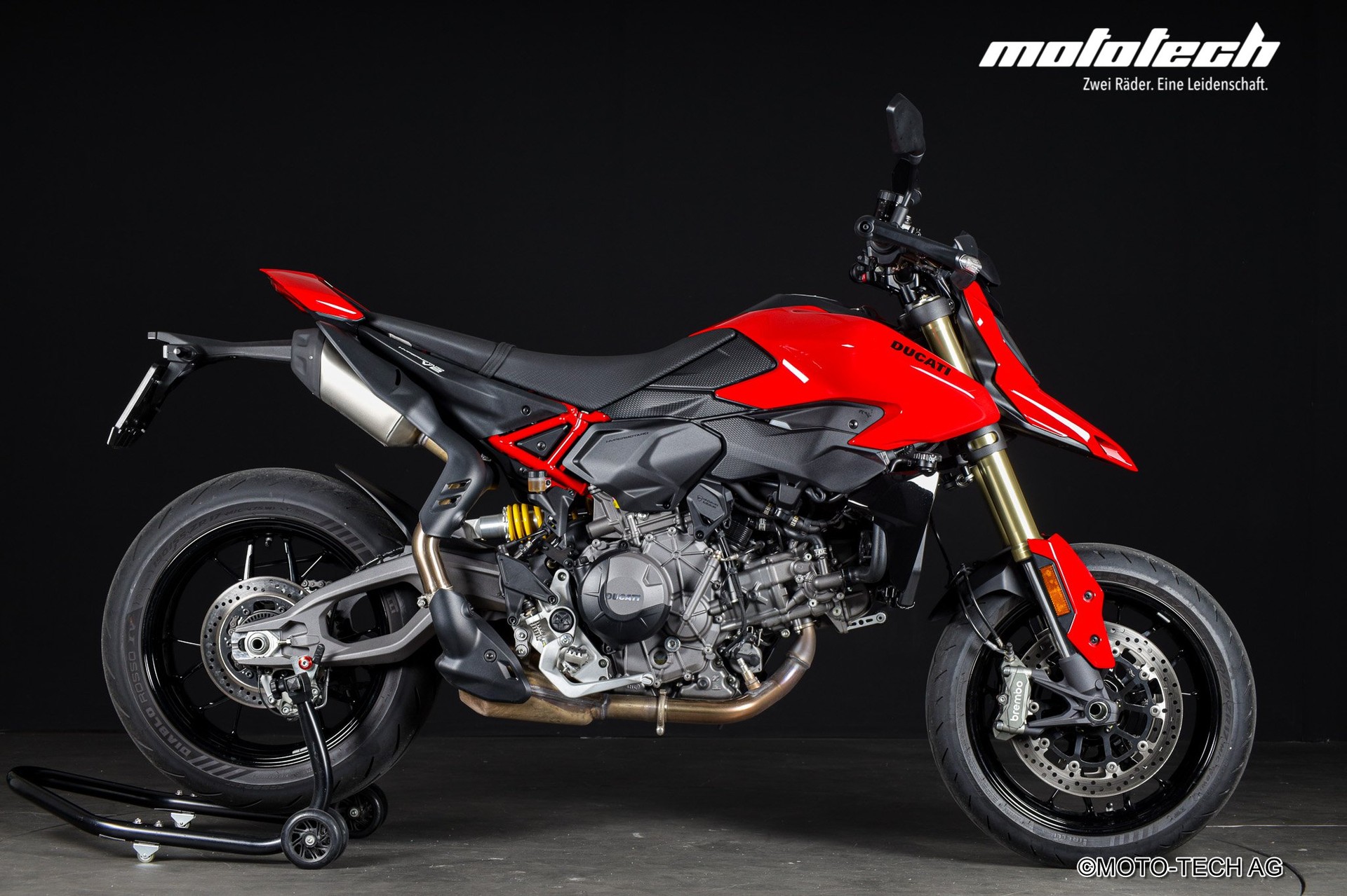 DUCATI Hypermotard V2 (88kW)-showroom-element-1