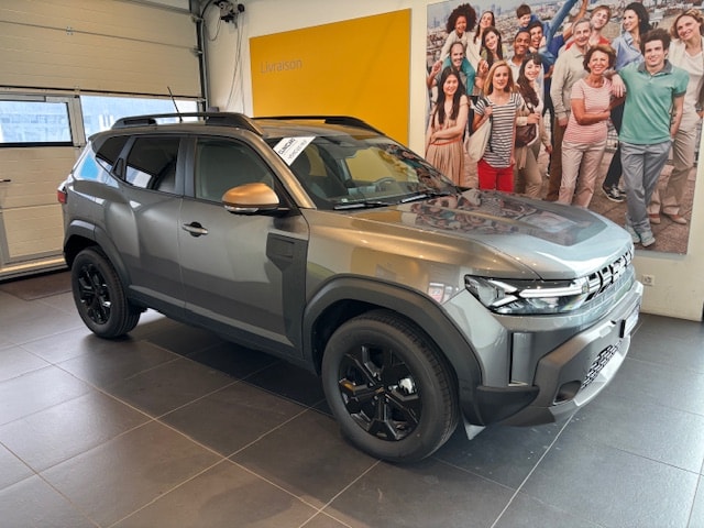 DACIA Duster HEV 155 Extreme-image-0