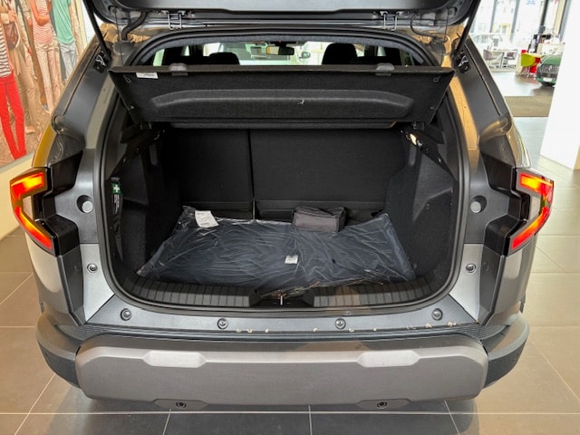 DACIA Duster HEV 155 Extreme-image-10