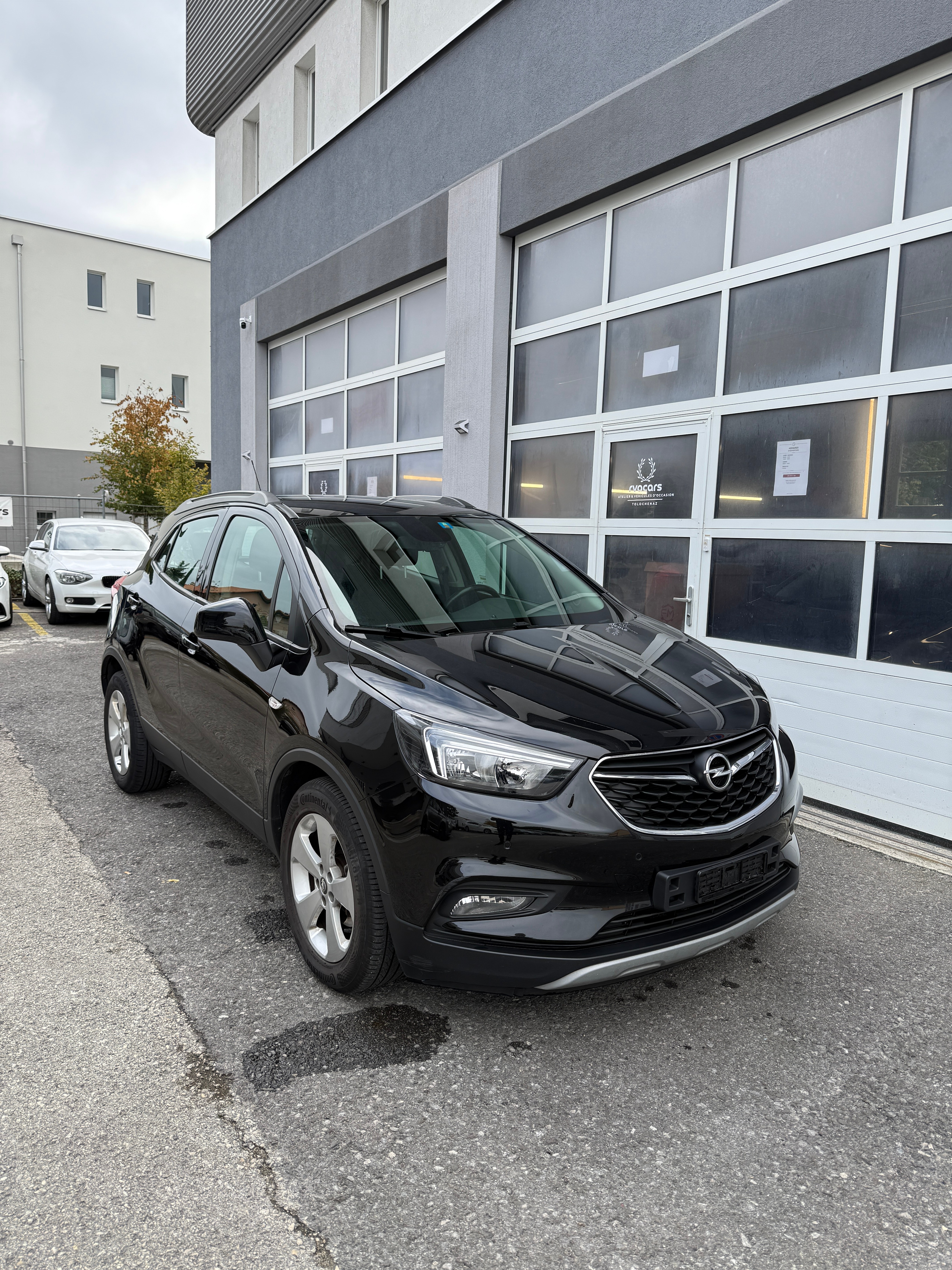 Car photo
