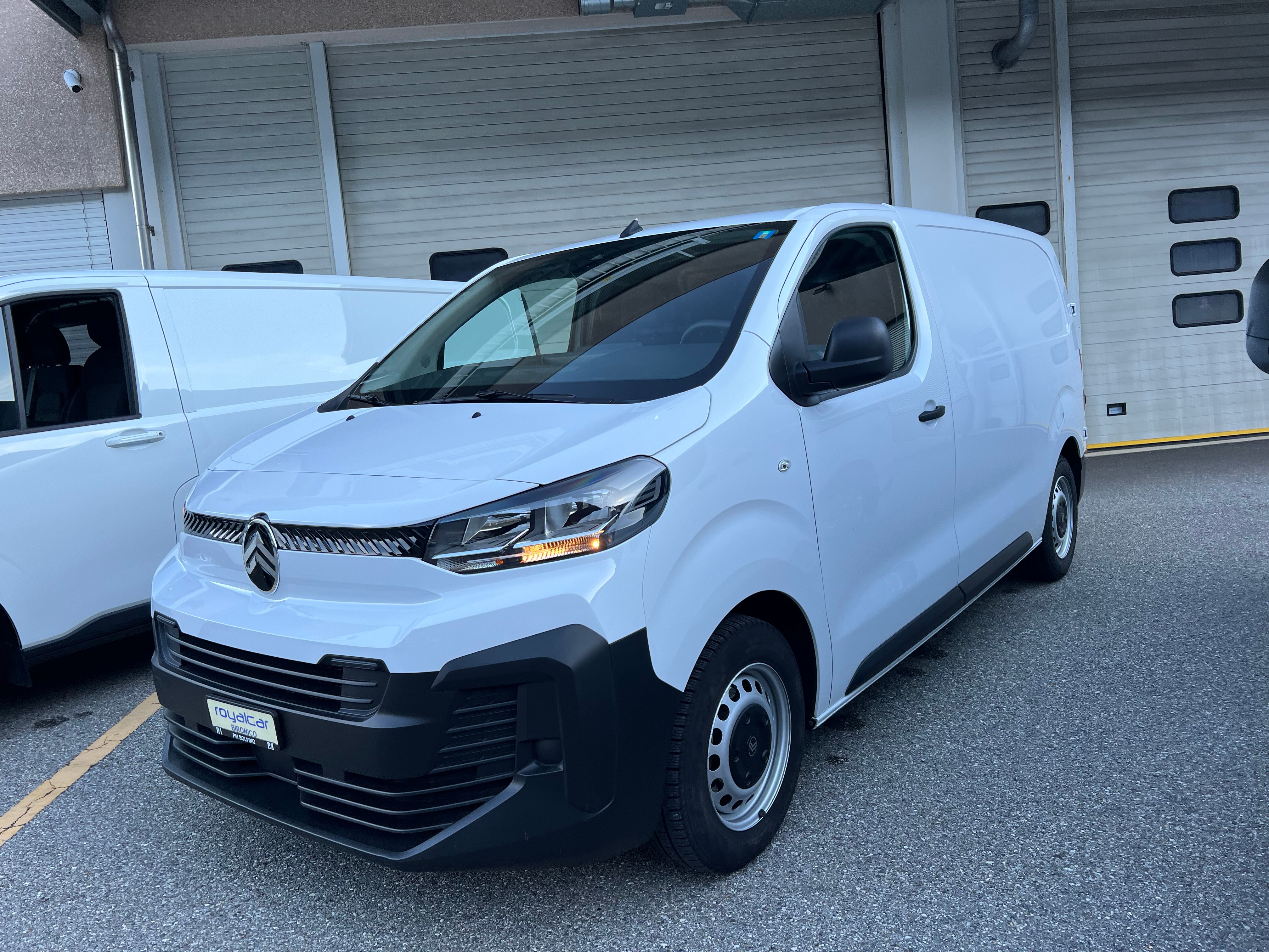 Car photo