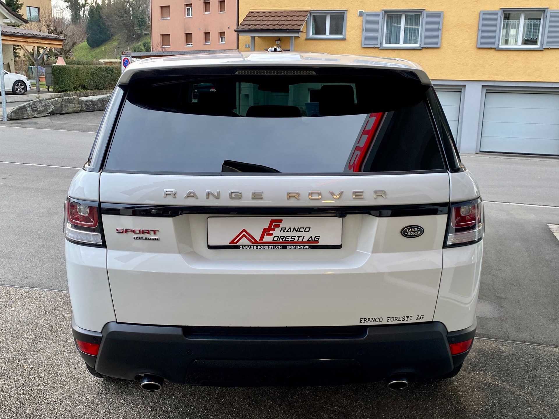 LAND ROVER Range Rover Sport 3.0 SDV6 HSE Dynamic Automatic-image-15