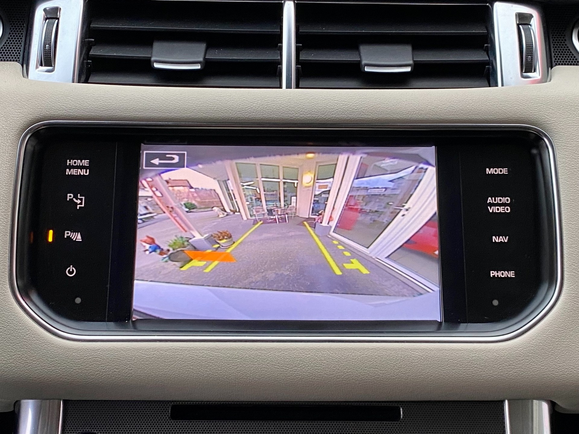 LAND ROVER Range Rover Sport 3.0 SDV6 HSE Dynamic Automatic-image-11