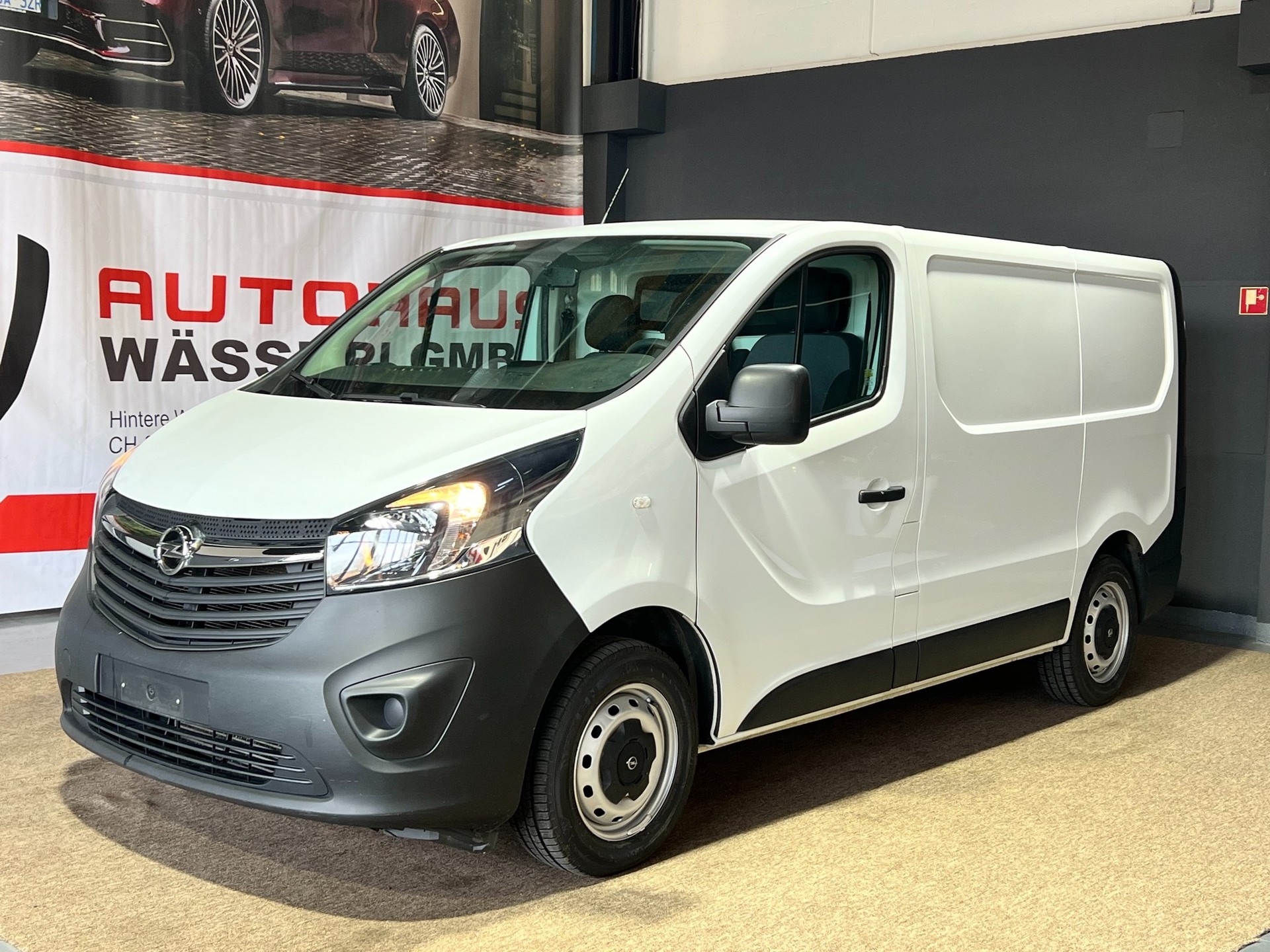 OPEL Vivaro 1.6 CDTI 2.7t L1H1-image-5