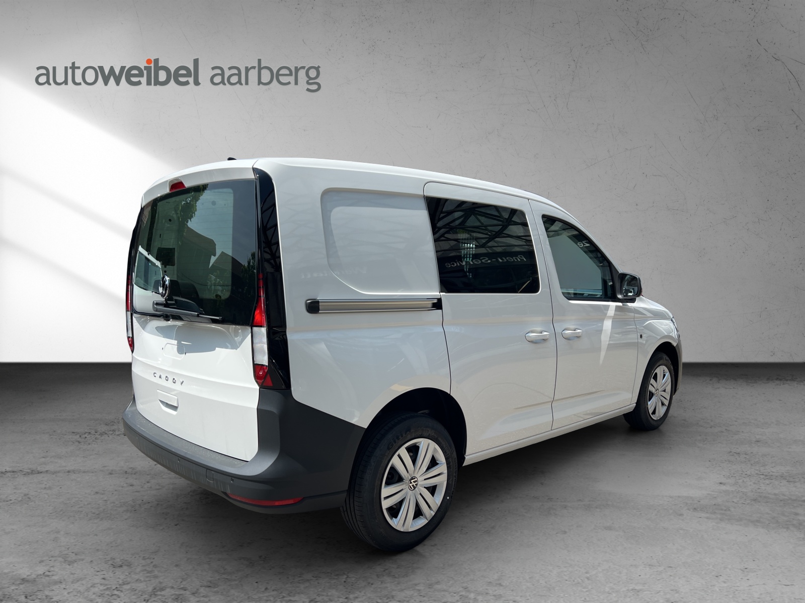 VW Caddy Cargo 1.5 TSI Entry-image-1