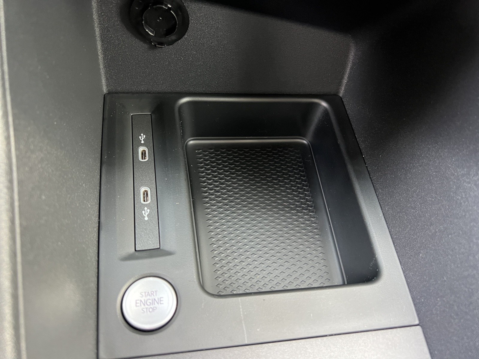 VW Caddy Cargo 1.5 TSI Entry-image-15
