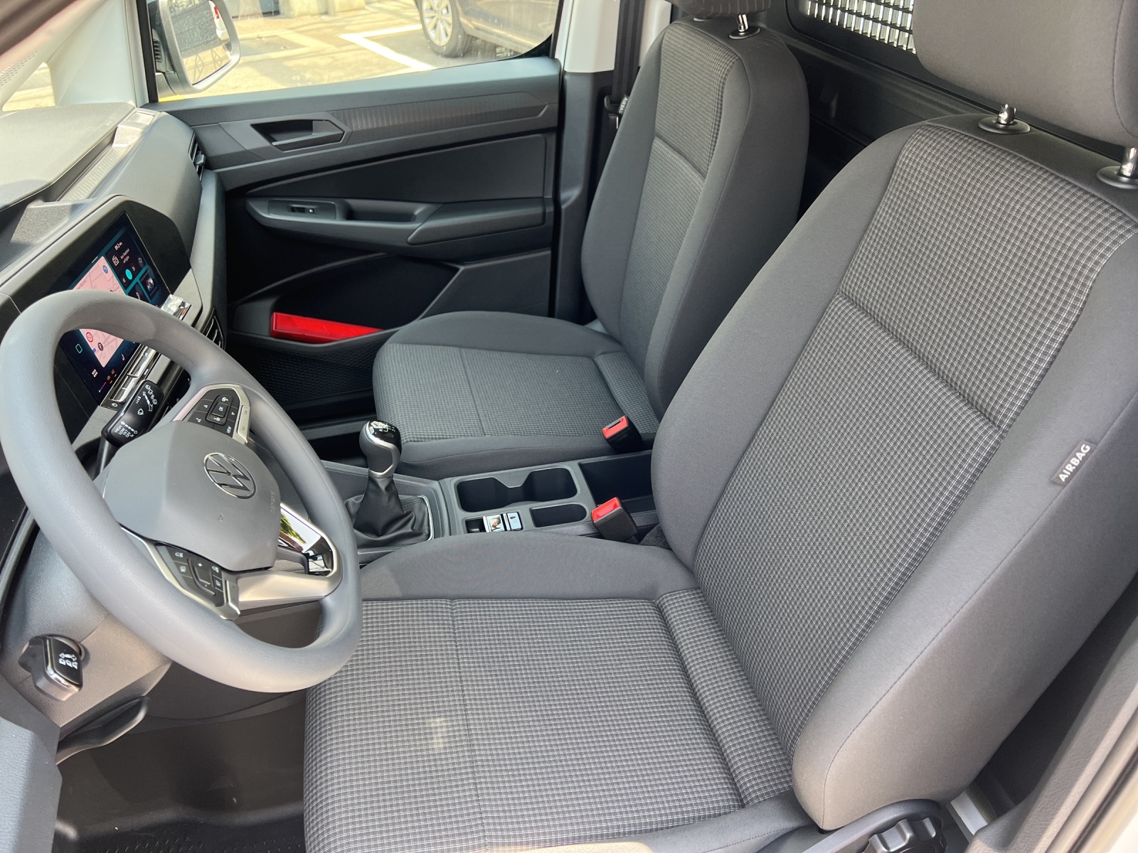 VW Caddy Cargo 1.5 TSI Entry-image-6