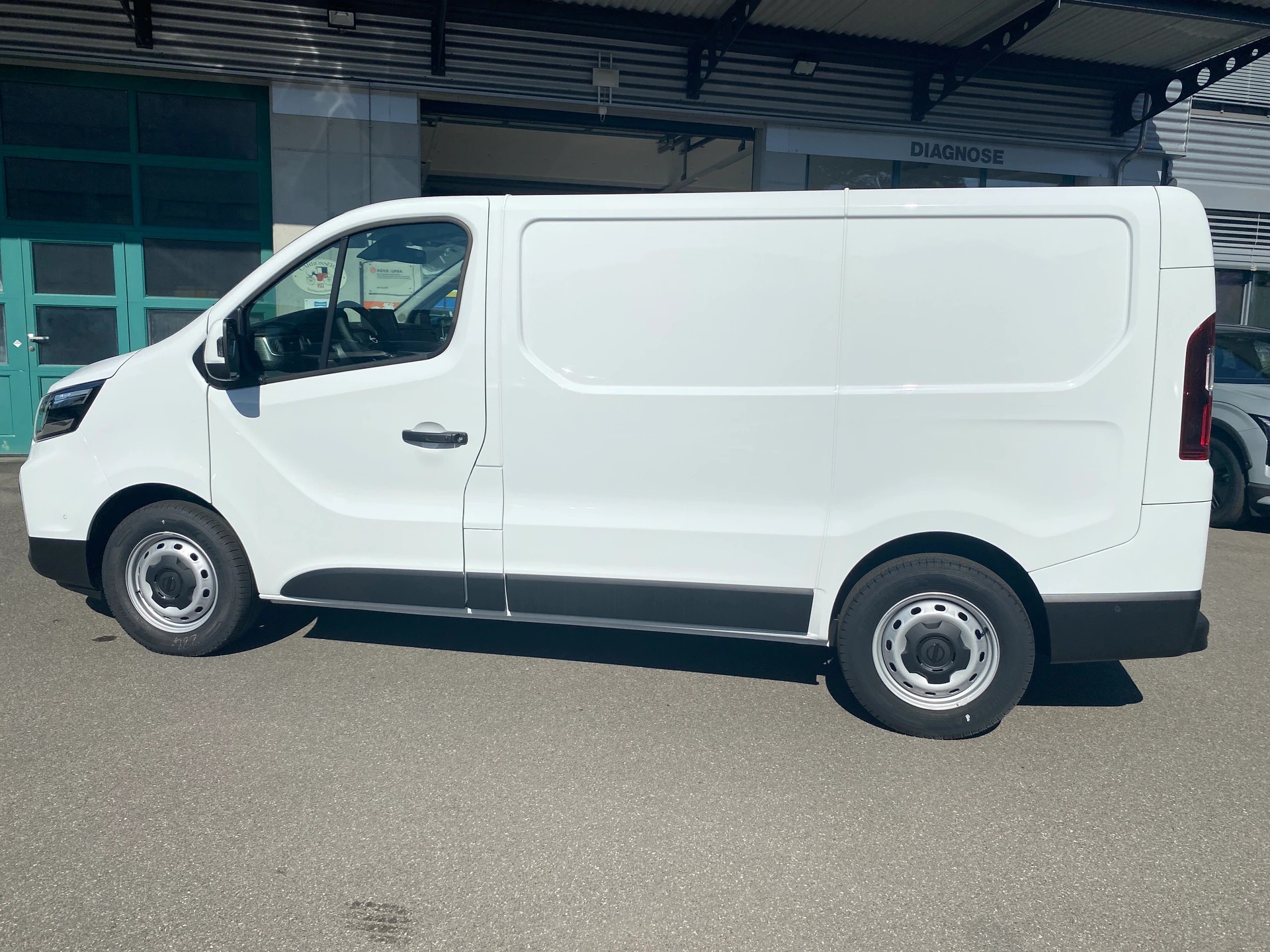 NISSAN Primastar dCi 150 3.0 L1H1 N-Connecta-image-10