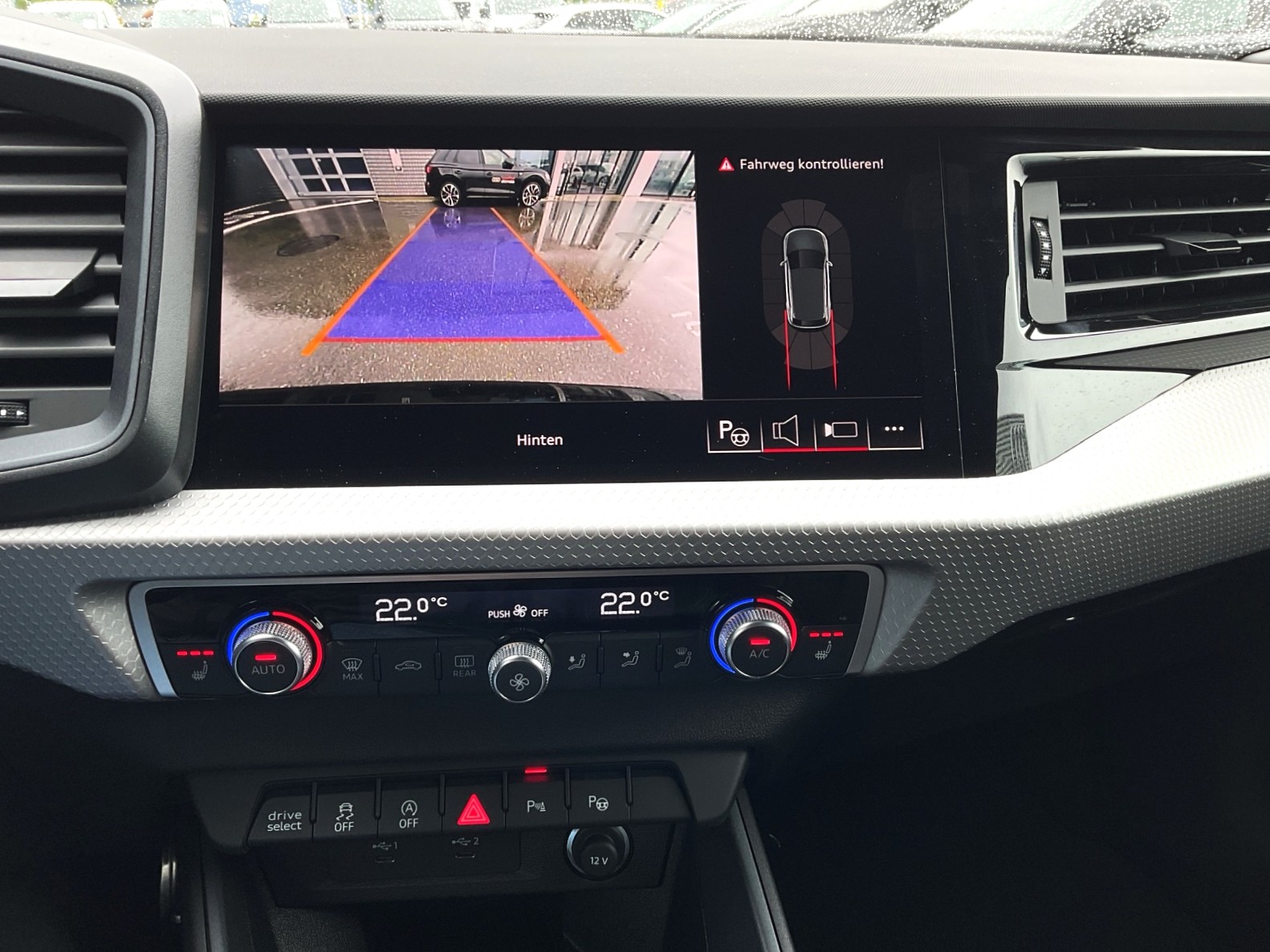 AUDI A1 Sportback 35 TFSI S-tronic-image-9