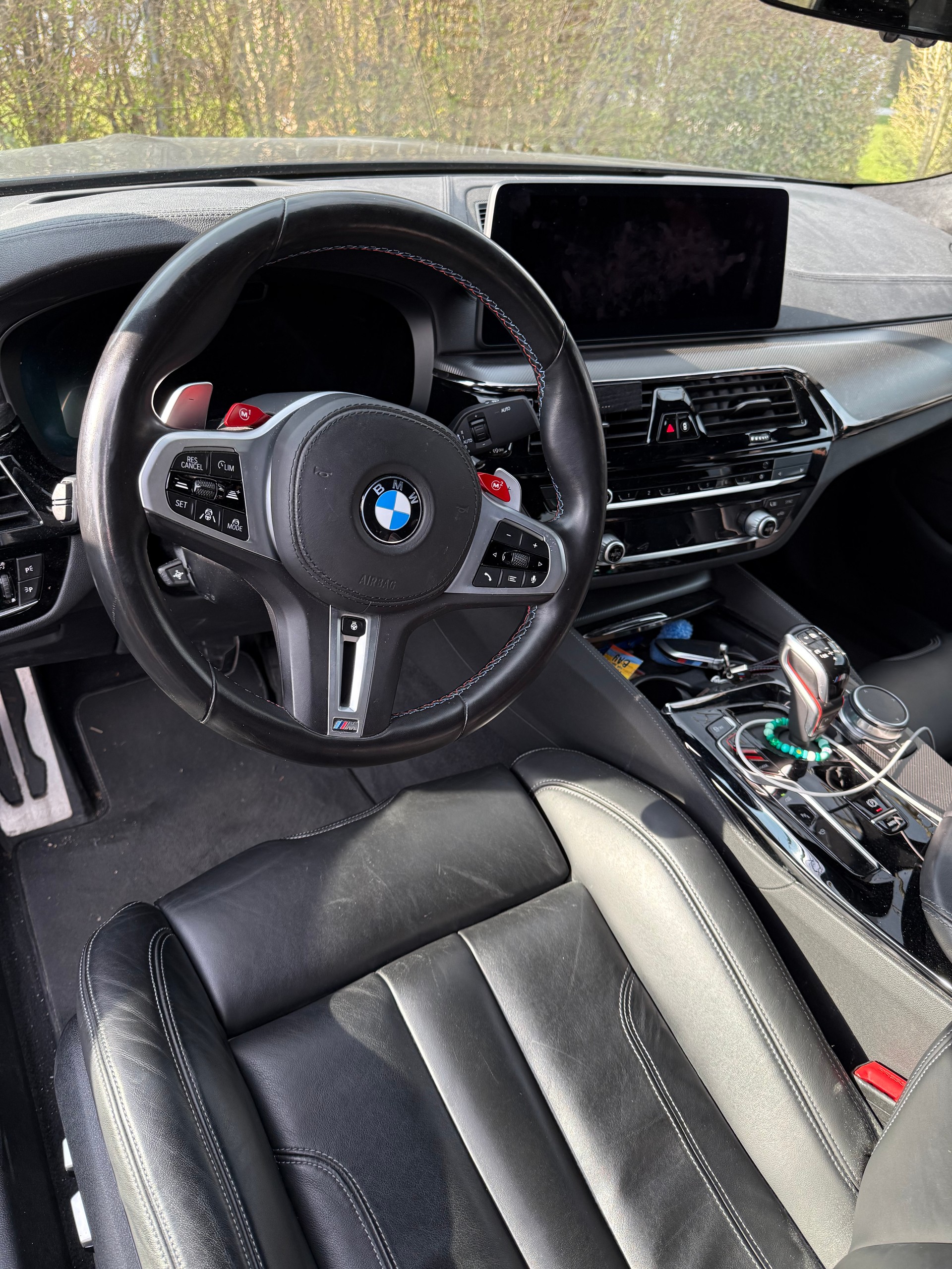 BMW M5 xDrive Competition Drivelogic *Vollausstattung *Carbon Dach *Facelift *Massagesitz-image-5