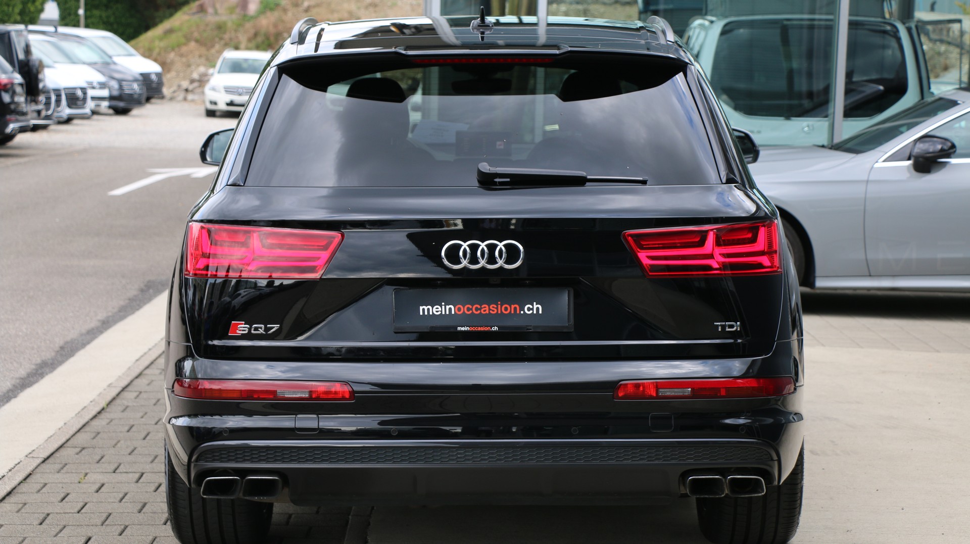AUDI SQ7 4.0 TDI quattro-image-4