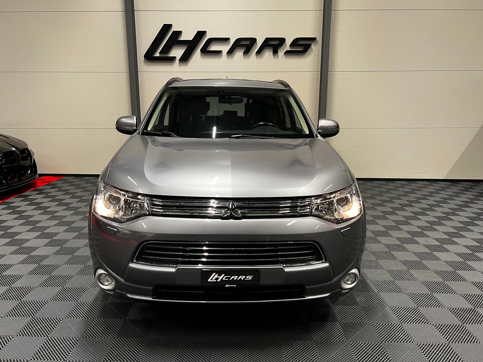 MITSUBISHI Outlander 2.0 PHEV Intense-image-4