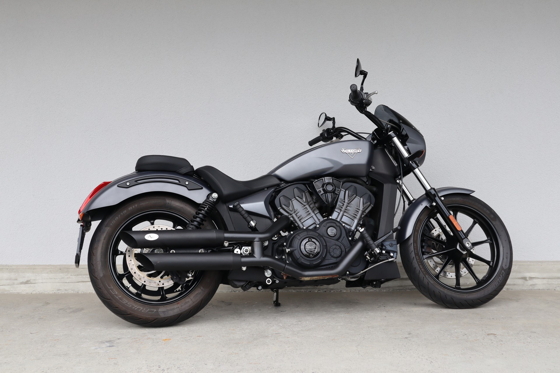 VICTORY Octane-showroom-element-2