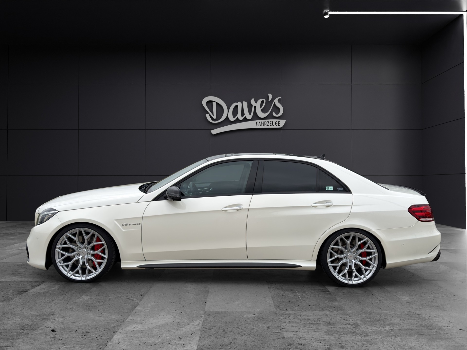 MERCEDES-BENZ E 63 AMG S 4Matic Speedshift * Carbon Paket *ohne OPF*-showroom-element-2
