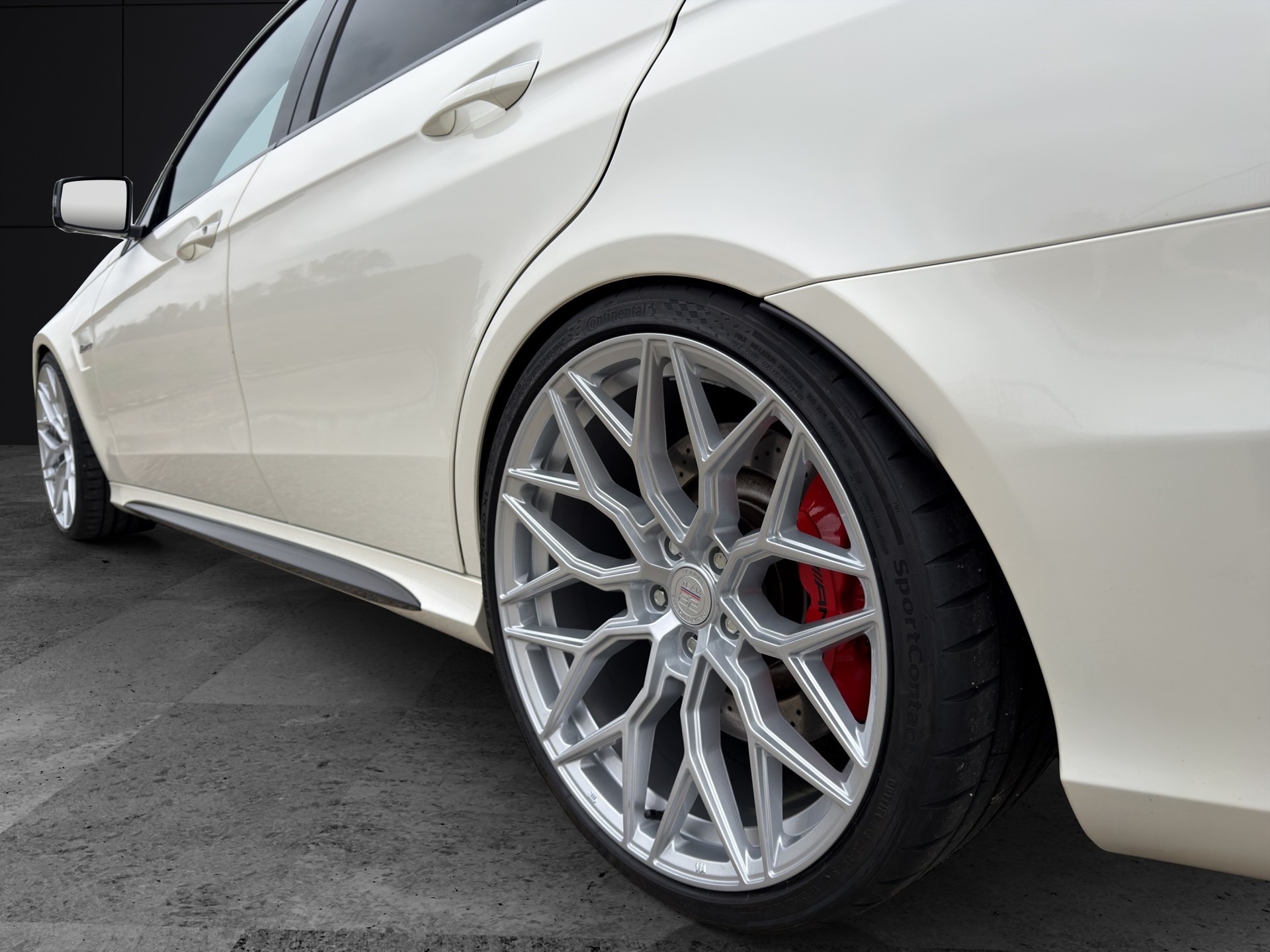MERCEDES-BENZ E 63 AMG S 4Matic Speedshift * Carbon Paket *ohne OPF*-image-12