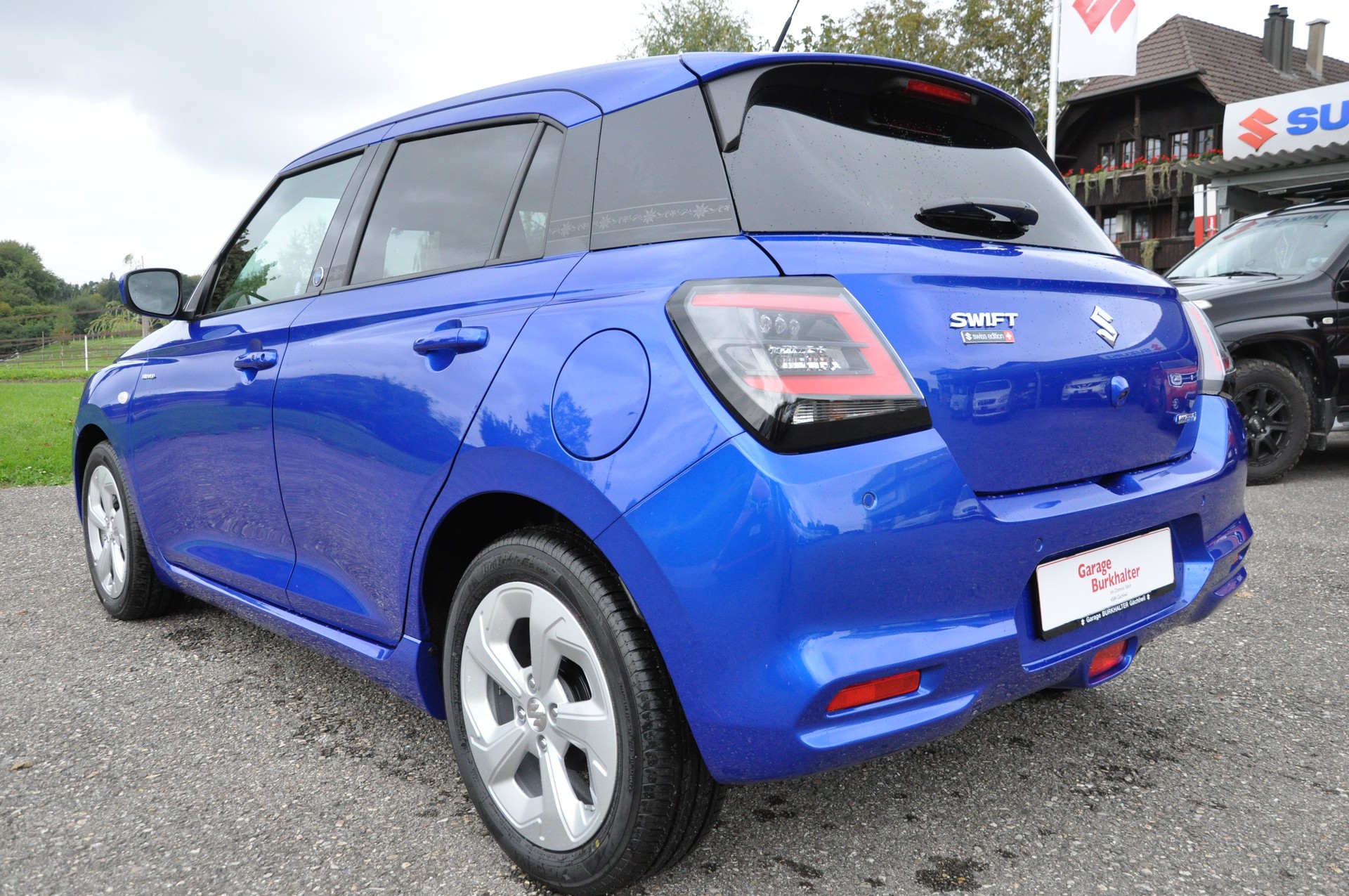 SUZUKI Swift 1.2 Tradizio Hybrid CVT-showroom-element-3
