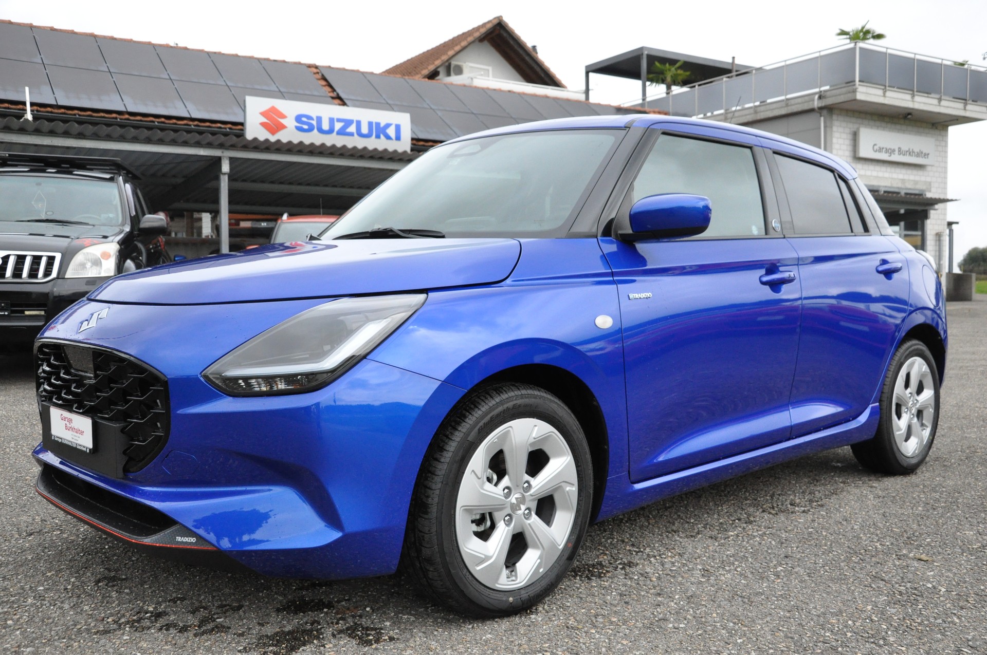 SUZUKI Swift 1.2 Tradizio Hybrid CVT-showroom-element-1