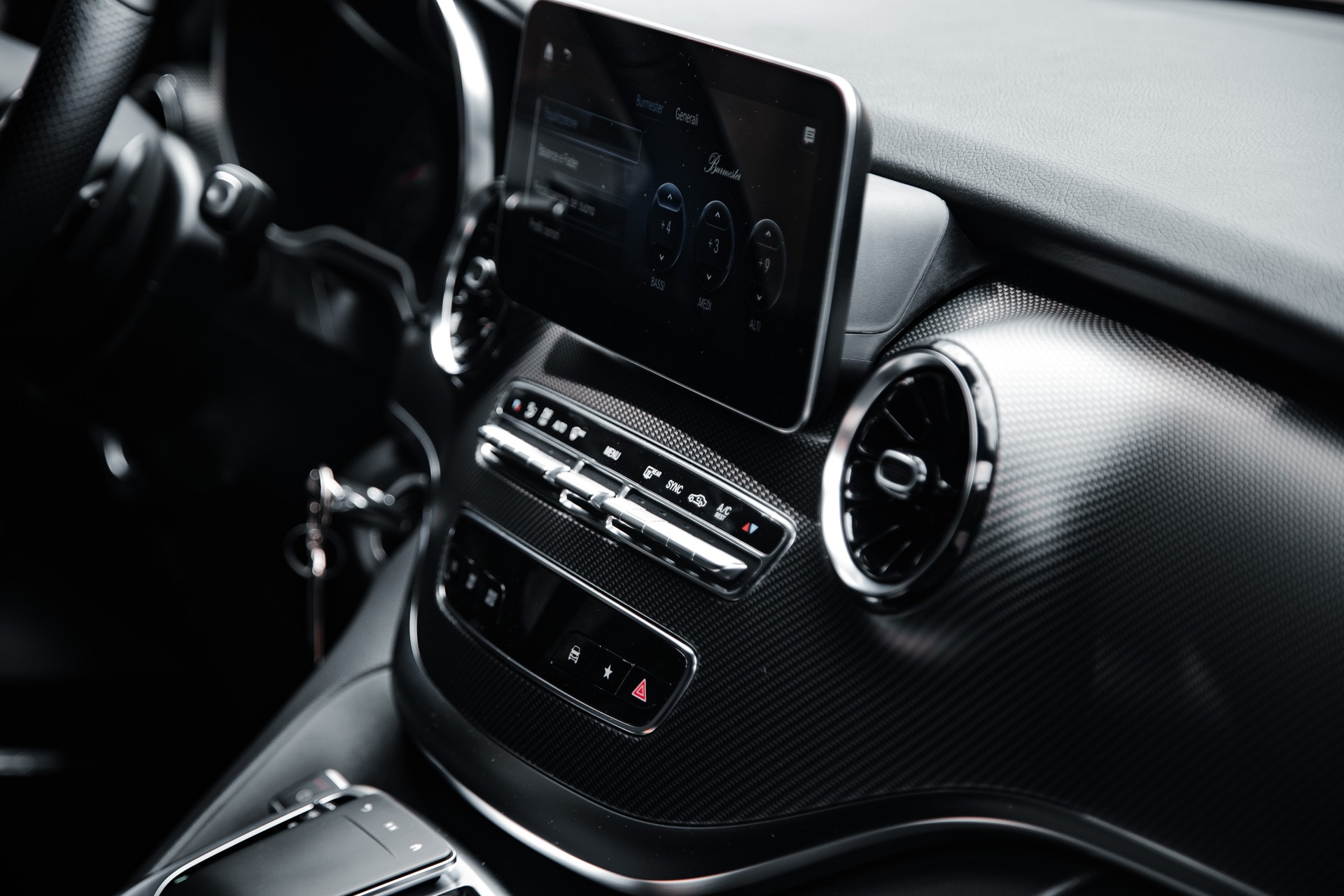 MERCEDES-BENZ V 300 d extralang Klassen Limited 4matic-image-30
