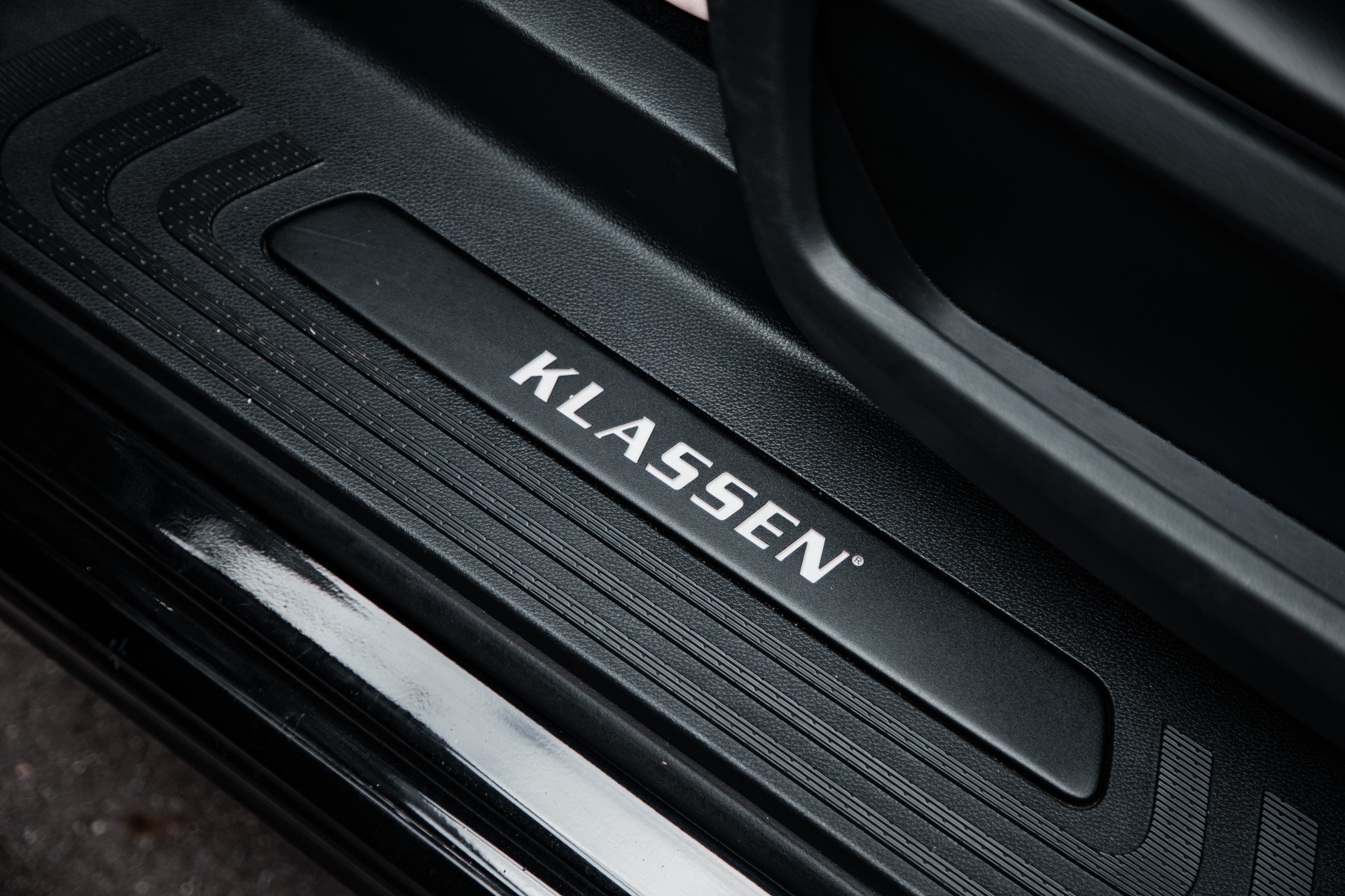 MERCEDES-BENZ V 300 d extralang Klassen Limited 4matic-image-24