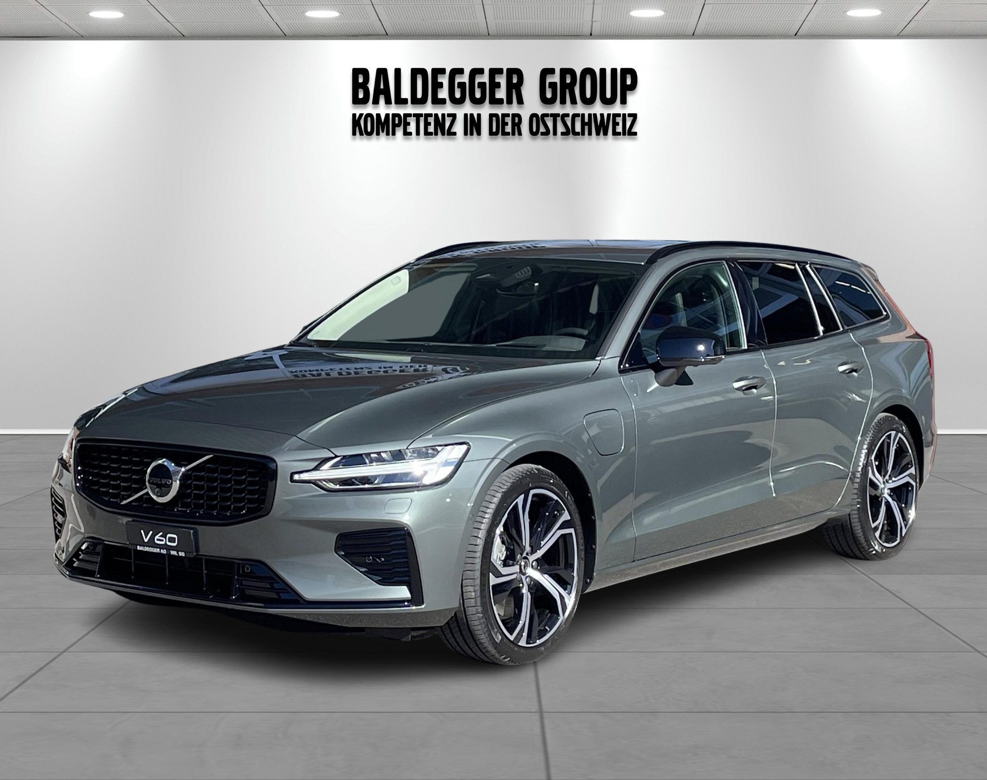 VOLVO V60 2.0 T6 TE Ultra Dark eAWD-showroom-element-1