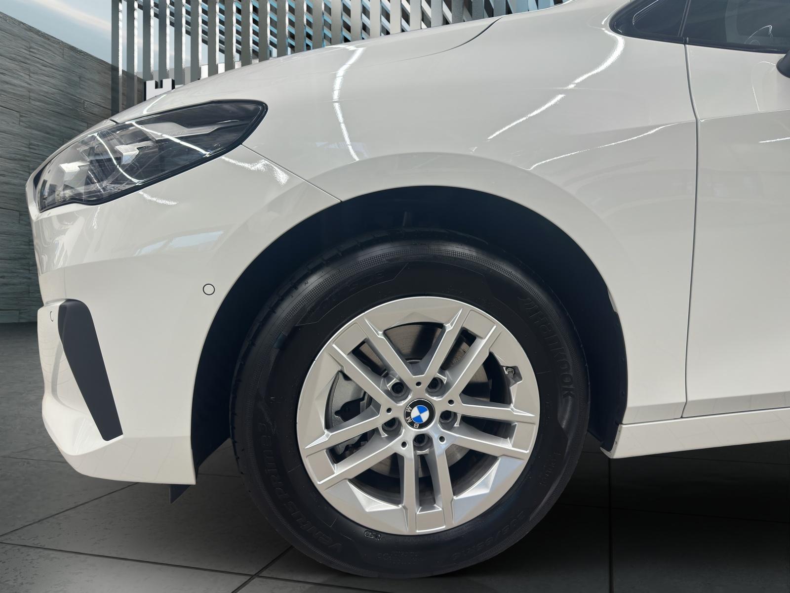BMW 220i Active Tourer Innovationspaket-image-8